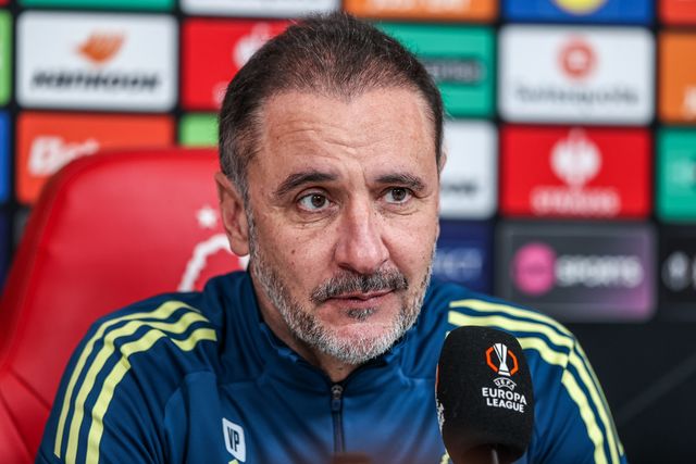 Vitor Pereira manager of Nottingham Forest speaks to the press during the Nottingham Forest pre-match press conference ahead of their UEFA Europa League last 16 match against FC Midtjylland at The Nigel Doughty Academy, Nottingham, United Kingdom on 11 March 2026

(Photo by Alfie Cosgrove/News Images)