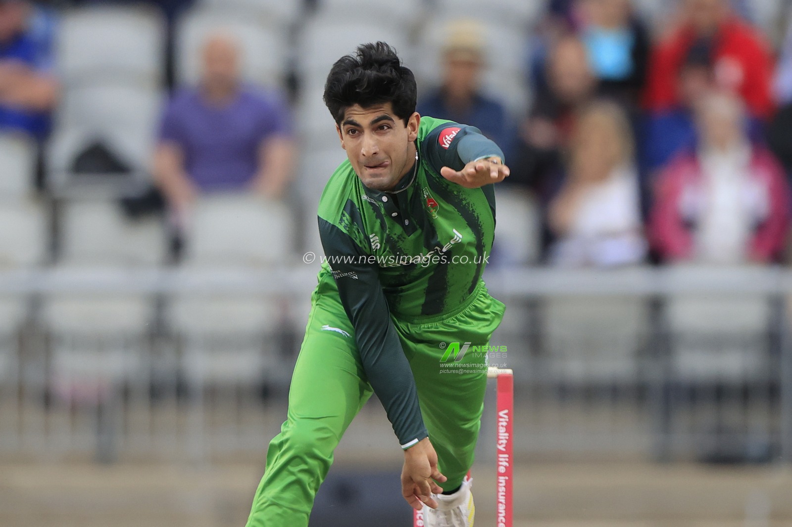 Nassem Shah bowling for Leicestershire Foxes during the Vitality Blast match Lancashire Lightning vs Leicestershire Foxes at Old Trafford, Manchester, United Kingdom, 25th May 2023

(Photo by Conor Molloy/News Images)