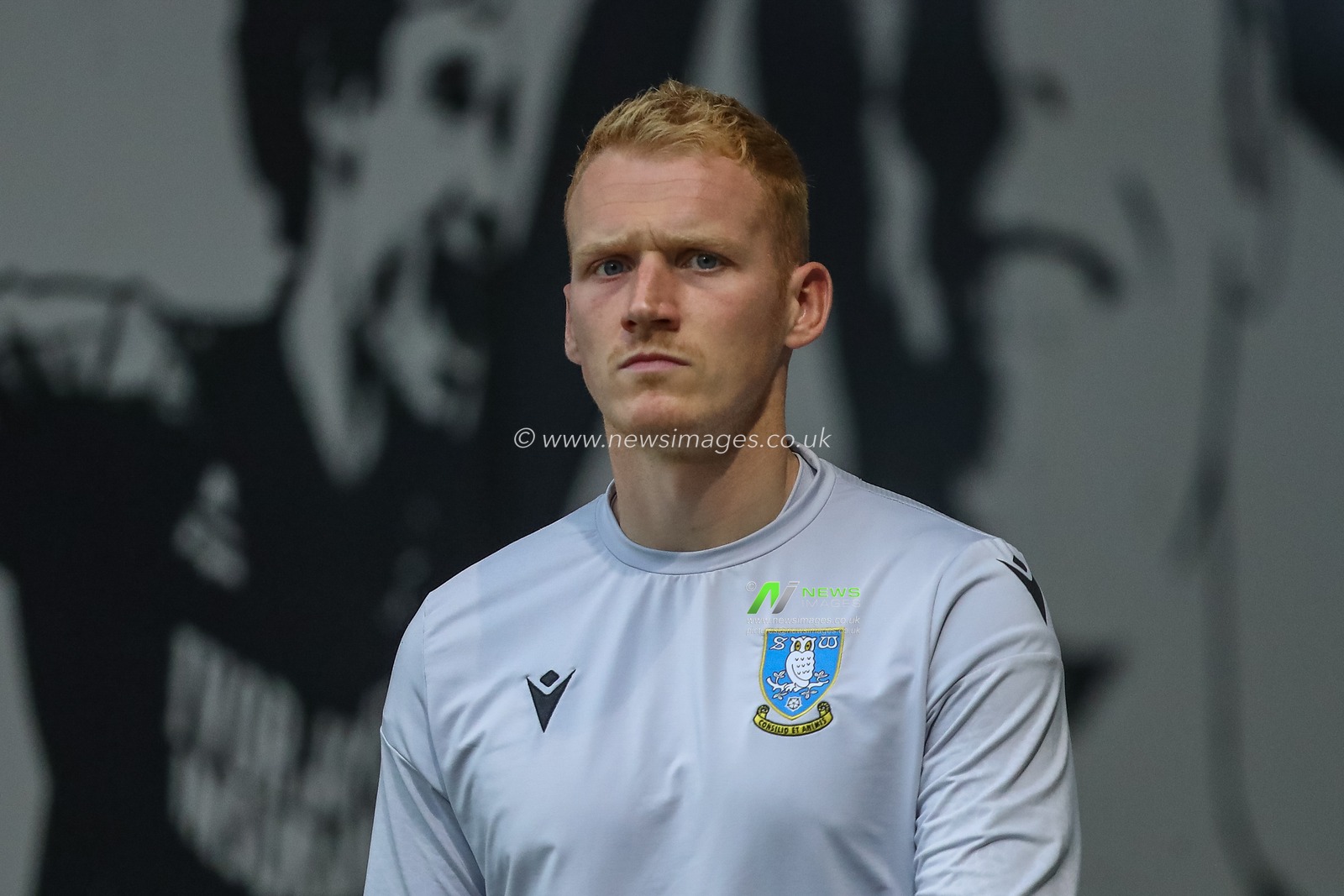 Cameron Dawson #25 of Sheffield Wednesday arrives at the stadium ahead of the Sky Bet League 1 match Plymouth Argyle vs Sheffield Wednesday at Home Park, Plymouth, United Kingdom, 4th October 2022

(Photo by Gareth Evans/News Images)