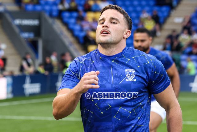 Josh Smith of Warrington Wolves in the pre-game warm up during the Betfred Super League round 15 match Warrington Wolves vs Leeds Rhinos at The Halliwell Jones Stadium, Warrington, United Kingdom on 18 June 2026

(Photo by Alfie Cosgrove/News Images)