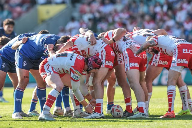 Jackson Hastings of St Helens R.F.C. feeds the scrum during the Betfred Super League round 9 match St Helens vs Wakefield Trinity at The BrewDog Stadium, St Helens, United Kingdom on 25 April 2026

(Photo by Mark Cosgrove/News Images)