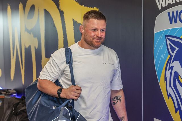Luke Yates of Warrington Wolves arrives during the Betfred Super League Round 22 match Warrington Wolves vs Catalans Dragons at Halliwell Jones Stadium, Warrington, United Kingdom, 14th August 2025

(Photo by Alfie Cosgrove/News Images)