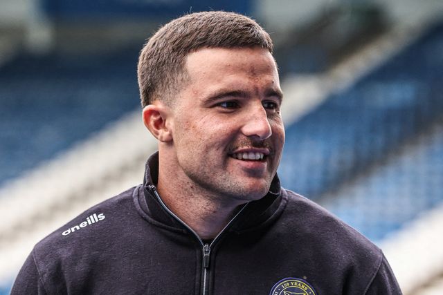 Josh Smith of Warrington Wolves arrives during the Betfred Super League round 10 match Huddersfield Giants vs Warrington Wolves at Accu Stadium, Huddersfield, United Kingdom on 02 May 2026

(Photo by Alfie Cosgrove/News Images)