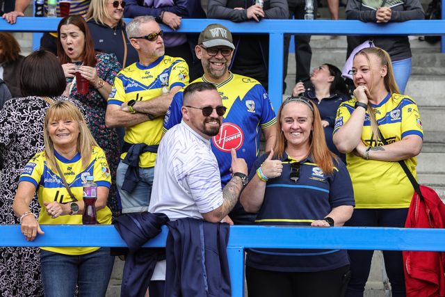 Warrington Wolves fans during the Betfred Super League Round 25 match Warrington Wolves vs Leigh Leopards at Halliwell Jones Stadium, Warrington, United Kingdom, 6th September 2025

(Photo by Mark Cosgrove/News Images)