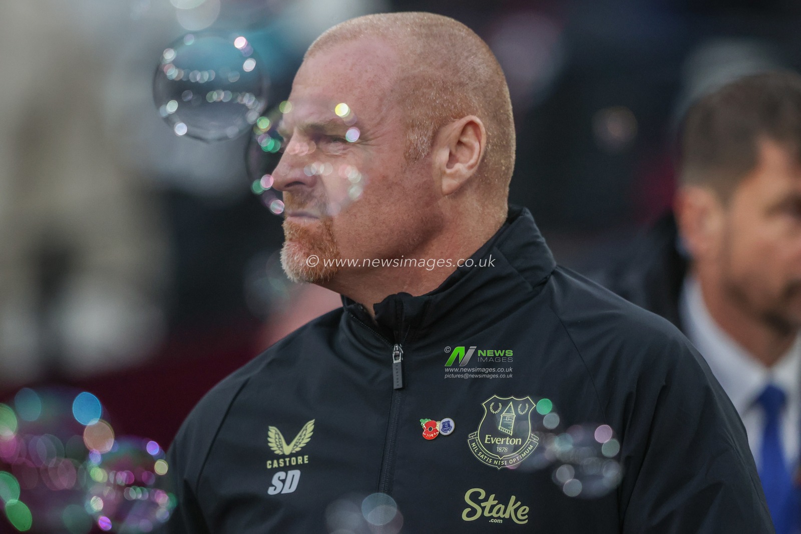 Sean Dyche manager of Everton during the Premier League match West Ham United vs Everton at London Stadium, London, United Kingdom, 9th November 2024

(Photo by Alfie Cosgrove/News Images)