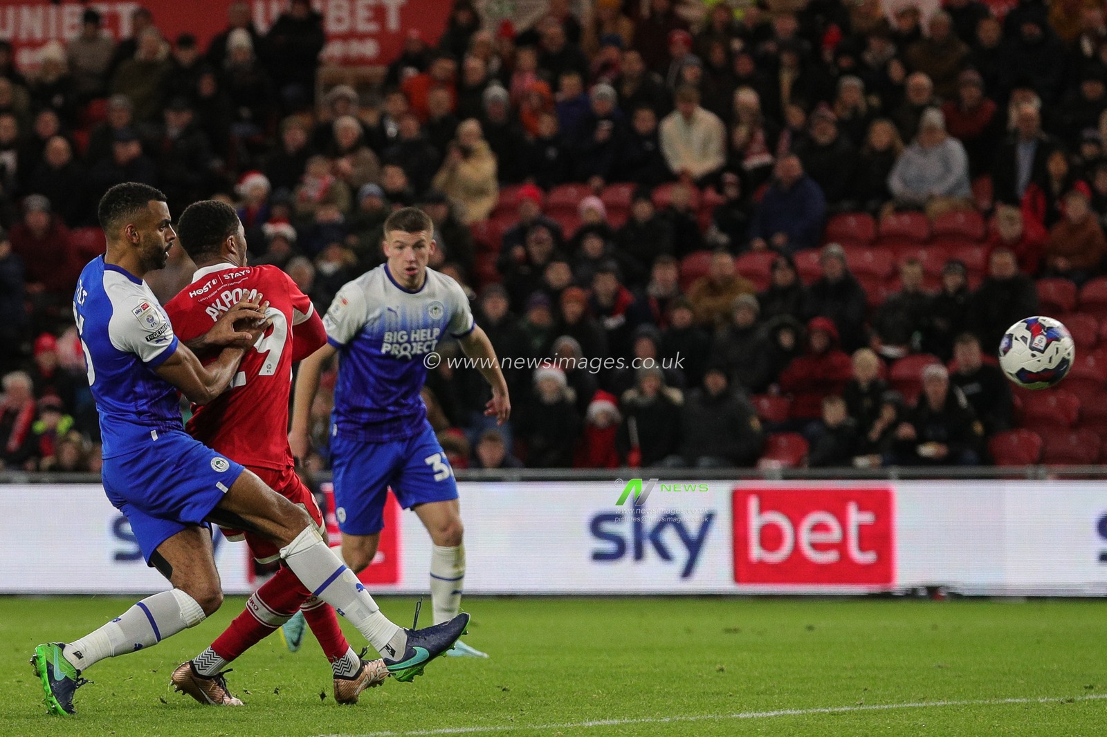 Chuba Akpom #29 of Middlesbrough scores a goal and makes it 2-0 during the Sky Bet Championship match Middlesbrough vs Wigan Athletic at Riverside Stadium, Middlesbrough, United Kingdom, 26th December 2022

(Photo by James Heaton/News Images)