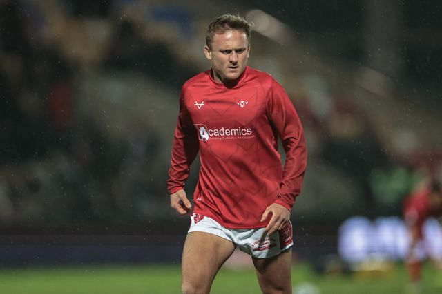 Jez Litten of Hull KR in the pre-game warm up during the Betfred Super League Round 1 match York Knights vs Hull KR at LNER Community Stadium, Lincoln, United Kingdom on 12 February 2026

(Photo by Mark Cosgrove/News Images)