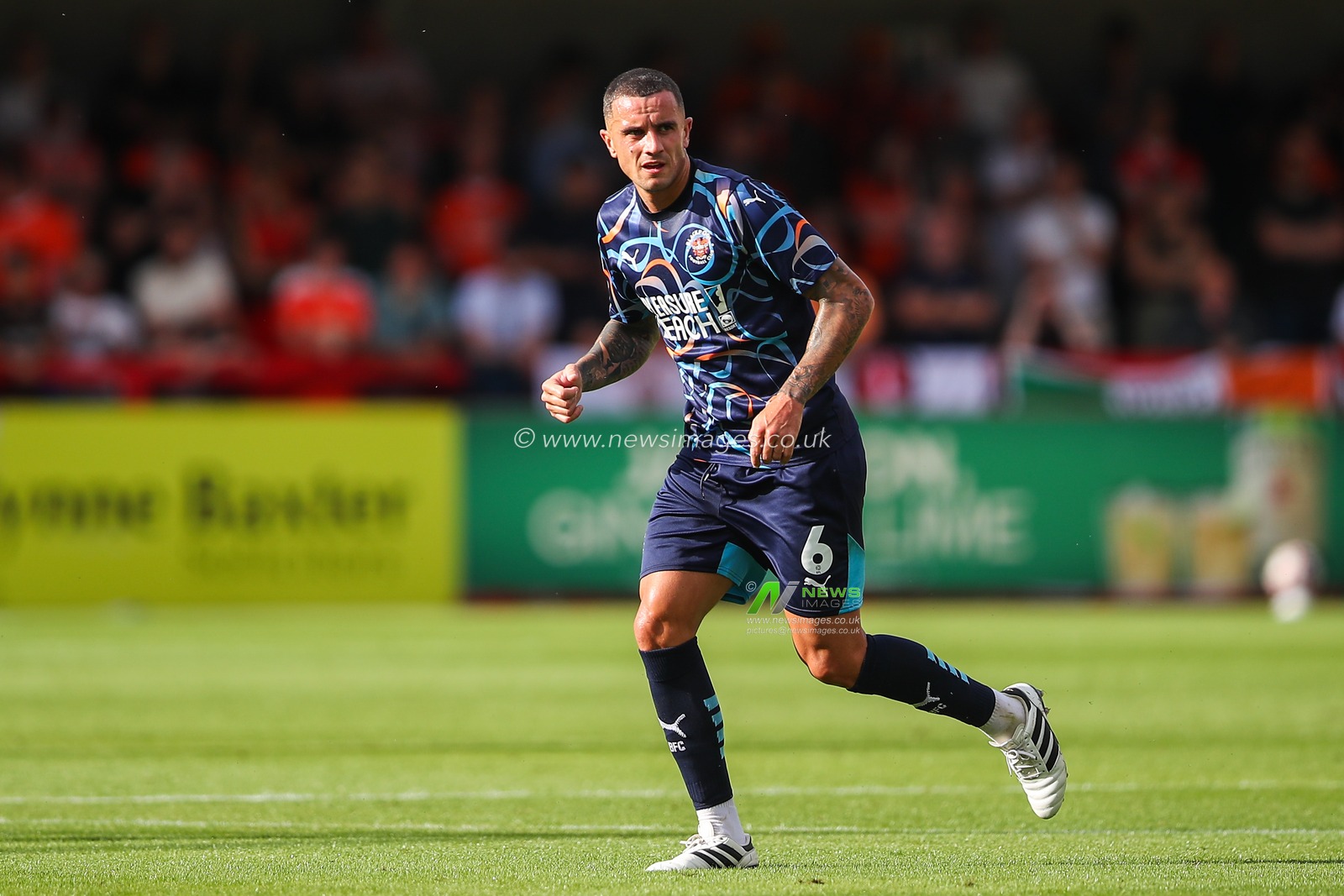 Oliver Norburn of Blackpool during the Sky Bet League 1 match Crawley Town vs Blackpool at Broadfield Stadium, Crawley, United Kingdom, 10th August 2024

(Photo by Gareth Evans/News Images)