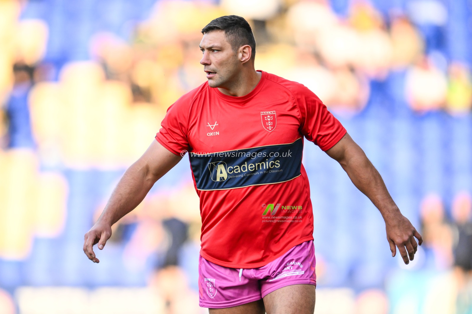 Ryan Hall of Hull KR during pre match warm up ahead of the Betfred Super League Round 11 match Warrington Wolves vs Hull KR at Halliwell Jones Stadium, Warrington, United Kingdom, 9th May 2024

(Photo by Craig Thomas/News Images)