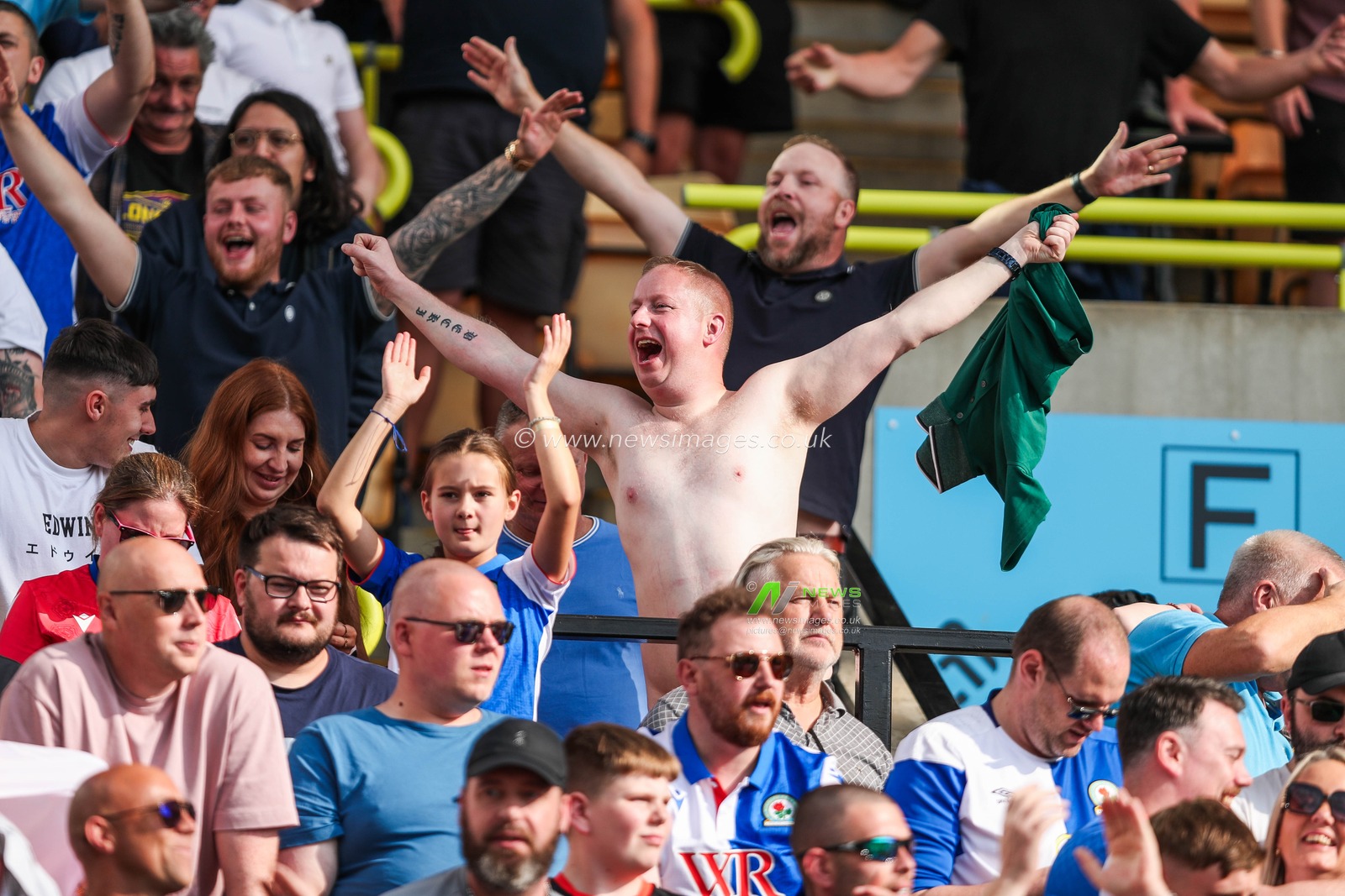 Blackburn Rovers fans celebrates the team's second goal during the Sky Bet Championship match Norwich City vs Blackburn Rovers at Carrow Road, Norwich, United Kingdom, 17th August 2024

(Photo by Izzy Poles/News Images)