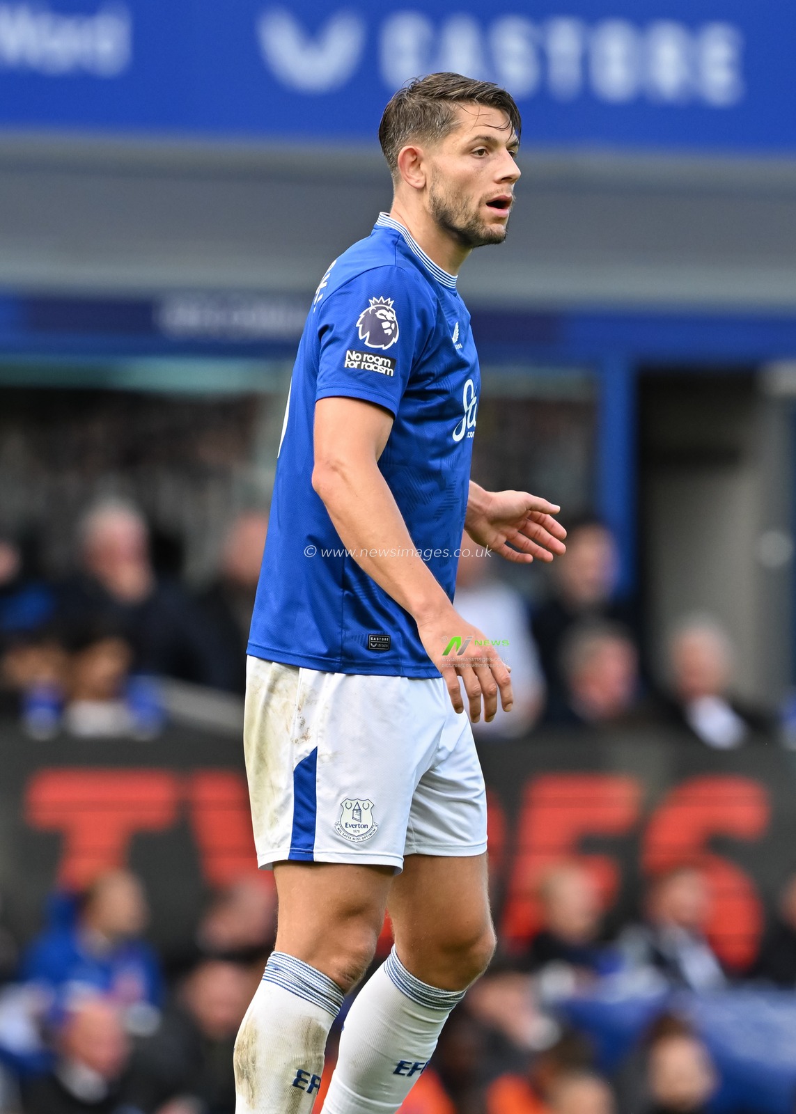 James Tarkowski of Everton during the Premier League match Everton vs Crystal Palace at Goodison Park, Liverpool, United Kingdom, 28th September 2024

(Photo by Cody Froggatt/News Images)
