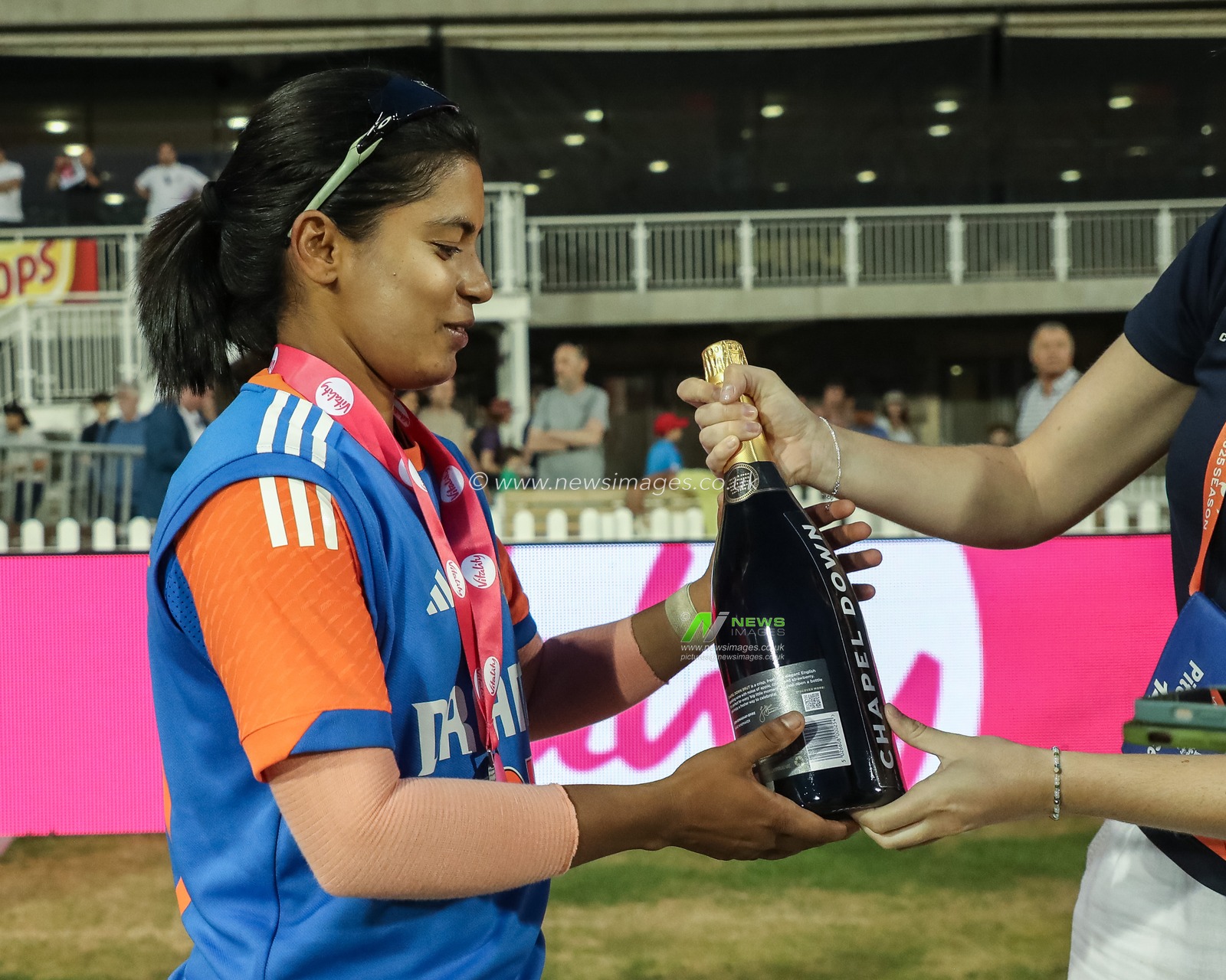 Amanjot Kaur of India is player of the match during the 2nd Vitality IT20 England Women vs India Women at Seat Unique Stadium, Bristol, United Kingdom, 1st July 2025

(Photo by Izzy Poles/News Images)