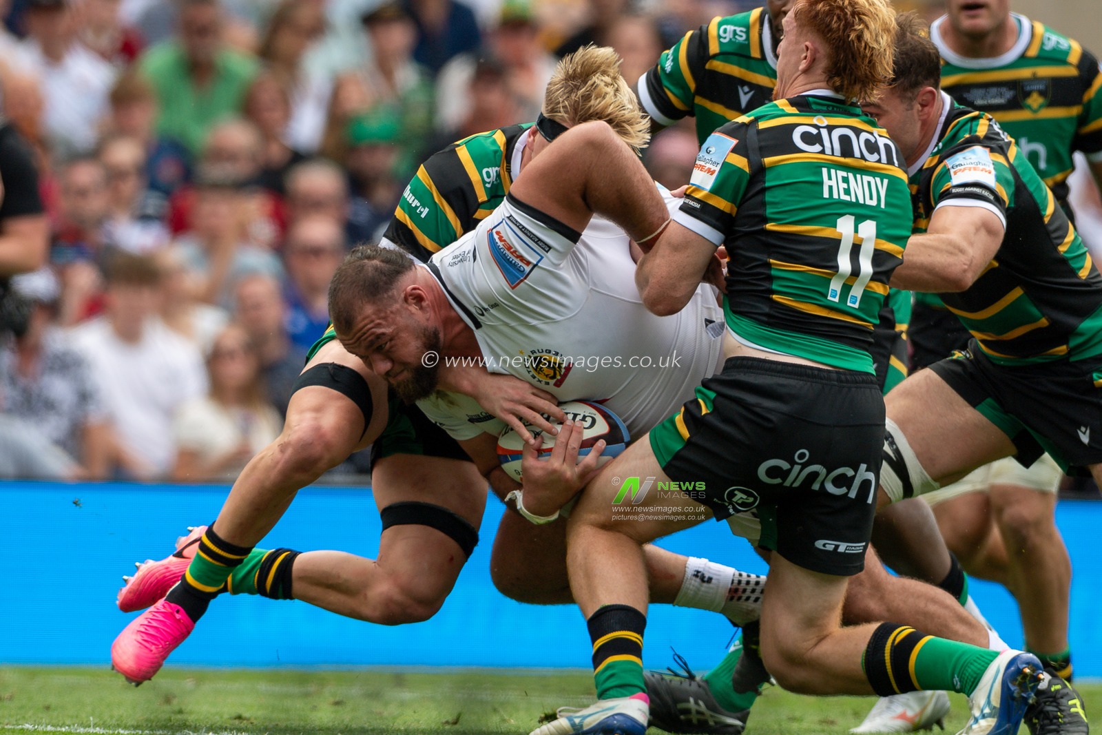 Josh Iosefa-Scott of Exeter Chiefs scores Exeter’s 2nd try during the Gallagher PREM Final match Northampton Saints vs Exeter Chiefs at Allianz Stadium, Twickenham, United Kingdom on 20 June 2026.

(Photo by Alex Williamson/News Images)