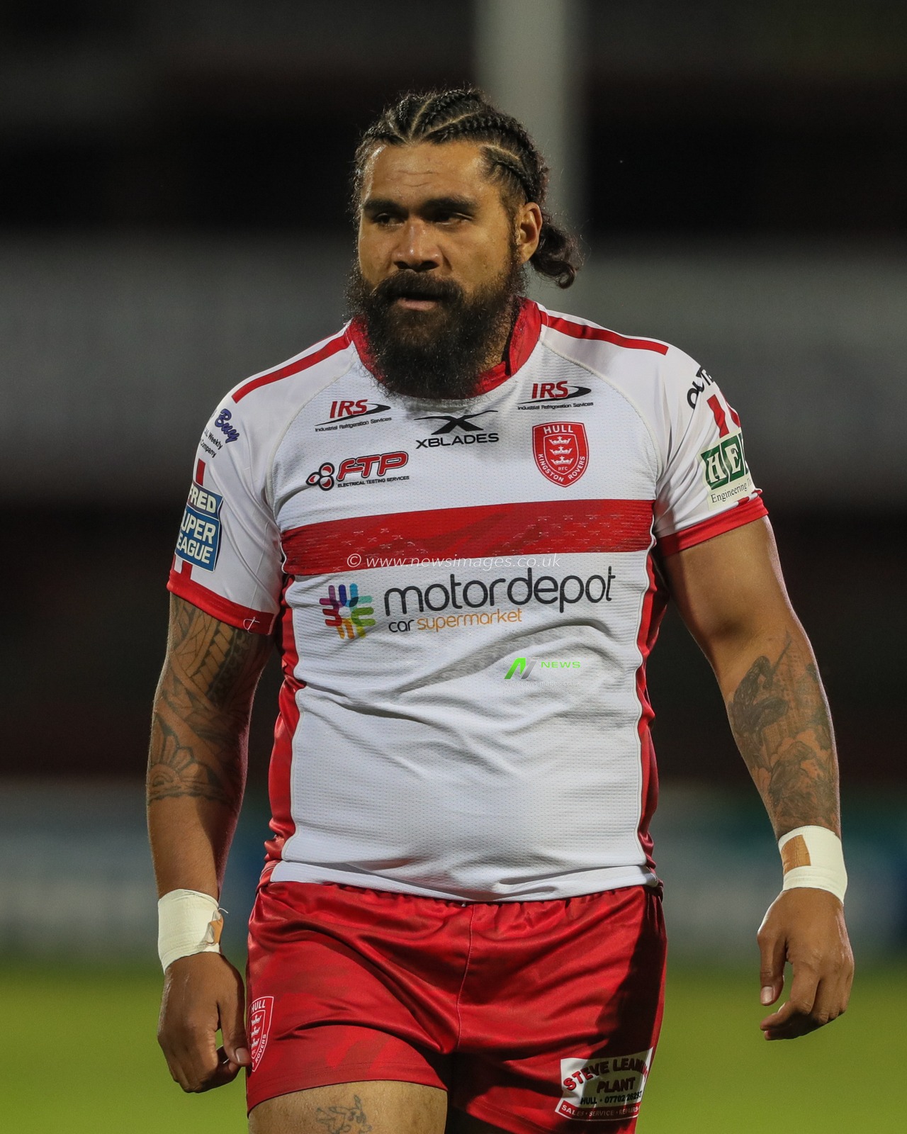 6th September 2019 , KCOM Craven Park, Hull, England;  Betfred Super League Rugby, Round 28, Hull KR vs London Broncos ; Mose Masoe (10) of Hull KR during the game 

Credit: Mark Cosgrove/News Images