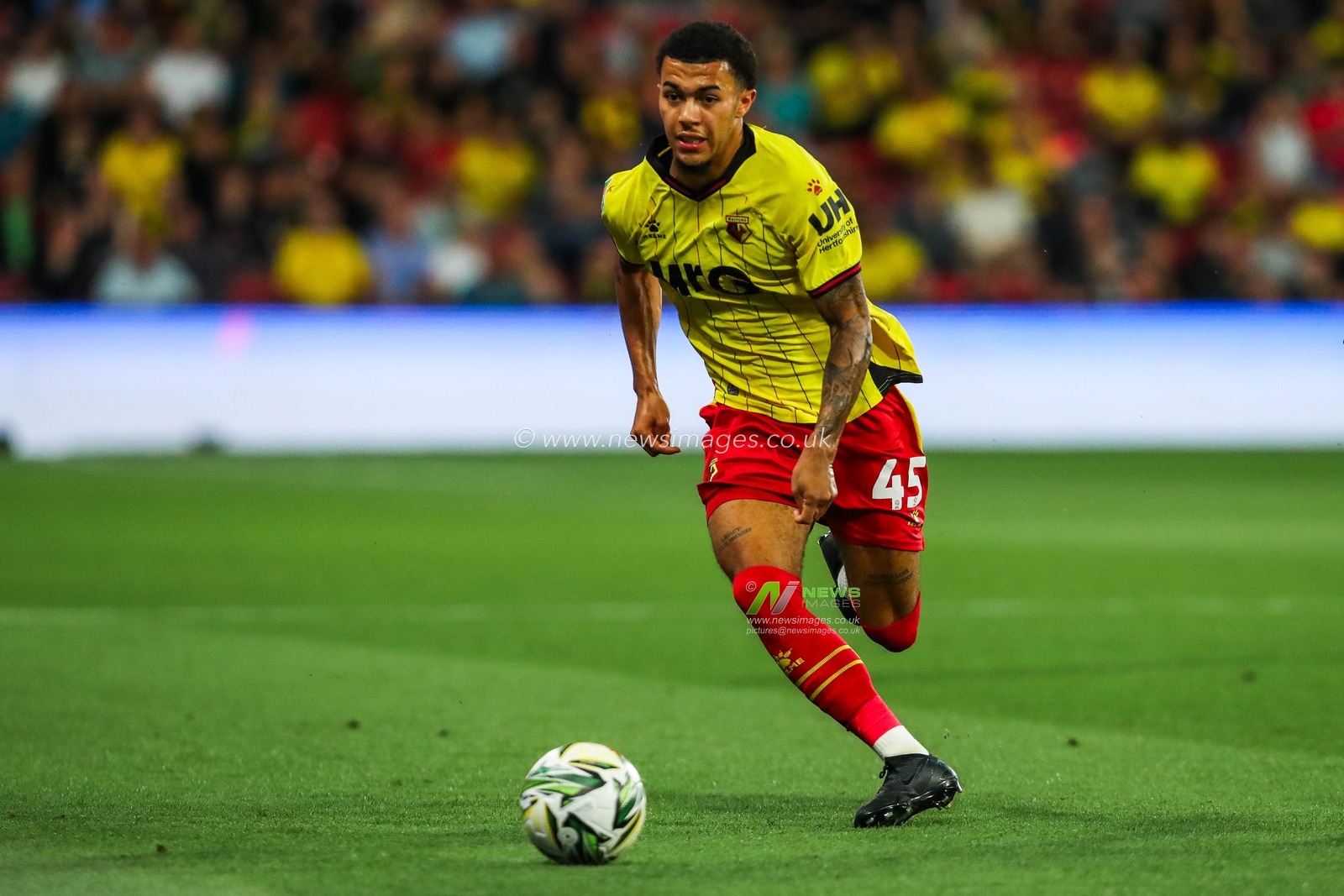 Ryan Andrews of Watford in action during the Carabao Cup match Watford vs Plymouth Argyle at Vicarage Road, Watford, United Kingdom, 27th August 2024

(Photo by Izzy Poles/News Images)