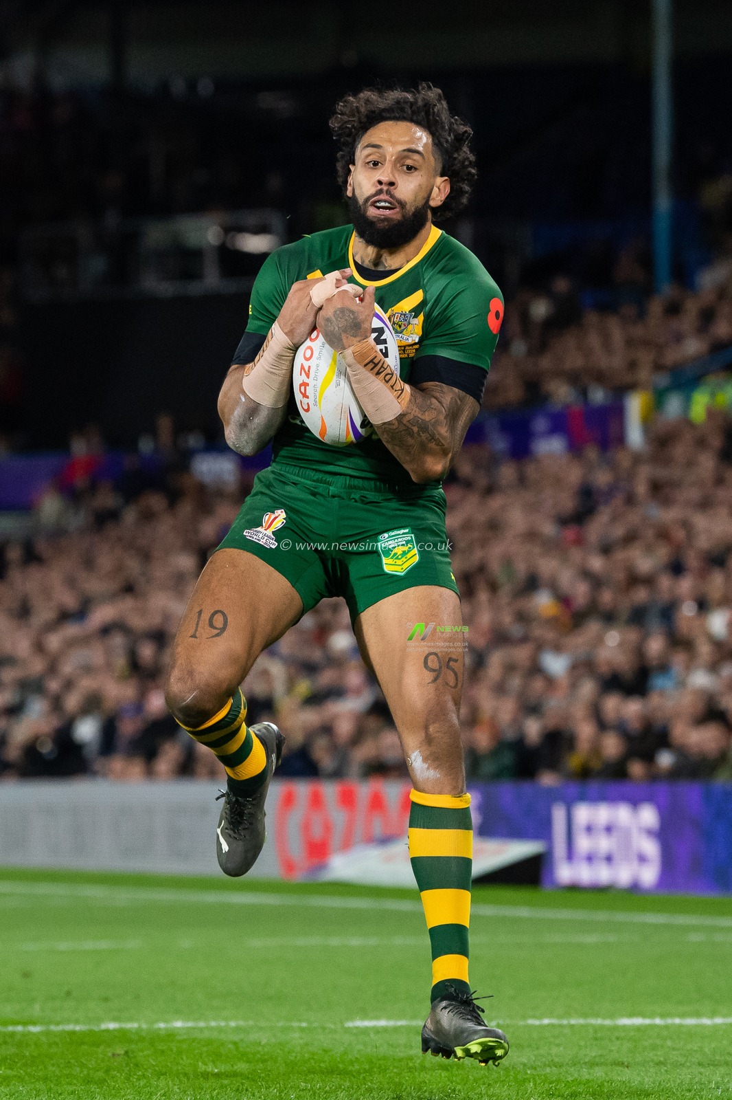 Josh Addo-Carr of Australia takes the high ball during the Rugby League World Cup 2021 Semi Final match Australia vs New Zealand at Elland Road, Leeds, United Kingdom, 11th November 2022

(Photo by Craig Thomas/News Images)