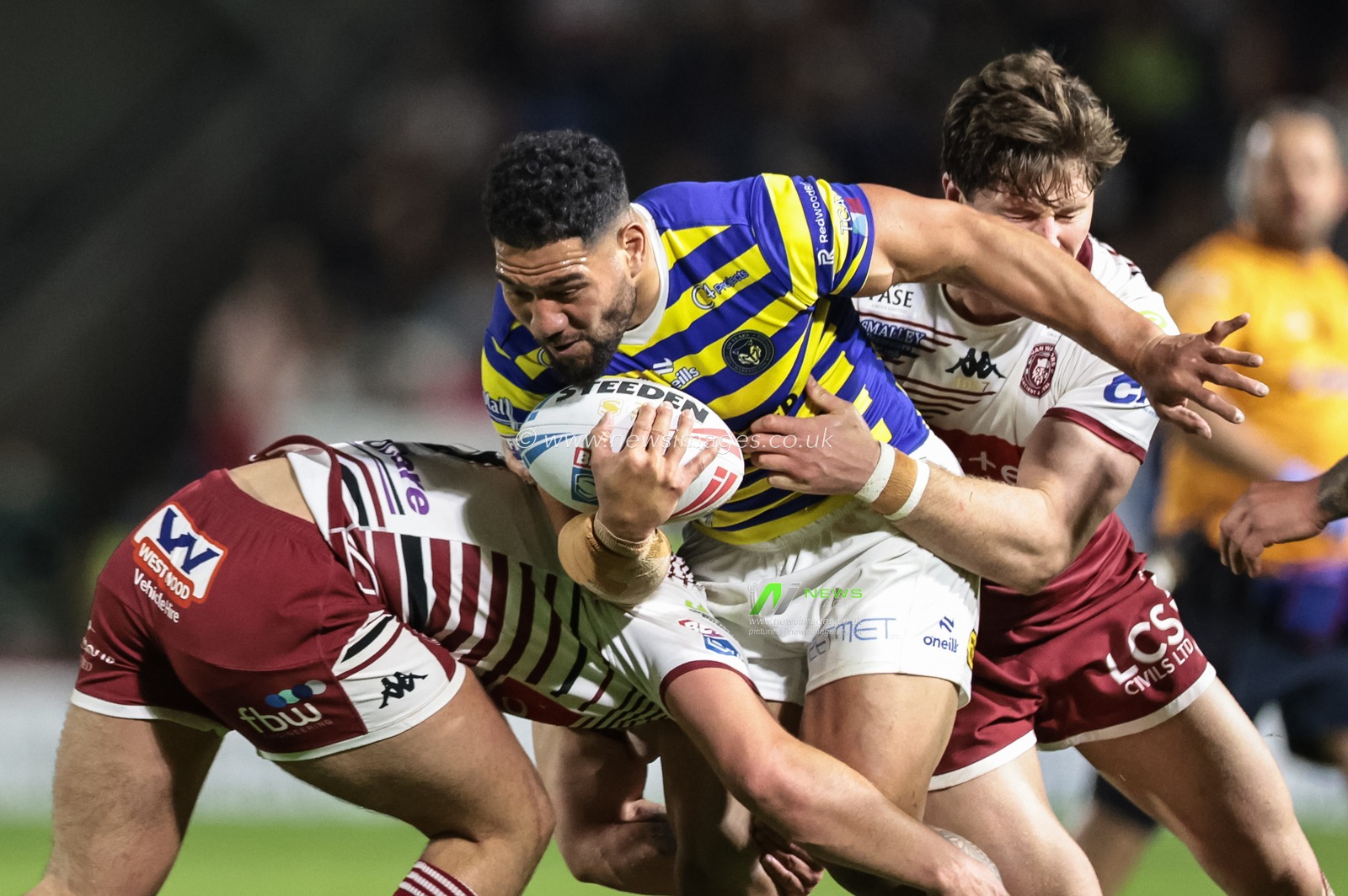 Kelepi Tanginoa of Warrington Wolves in action during the Betfred Super League round 9 match Warrington Wolves vs Wigan Warriors at The Halliwell Jones Stadium, Warrington, United Kingdom on 24 April 2026

(Photo by Mark Cosgrove/News Images)
