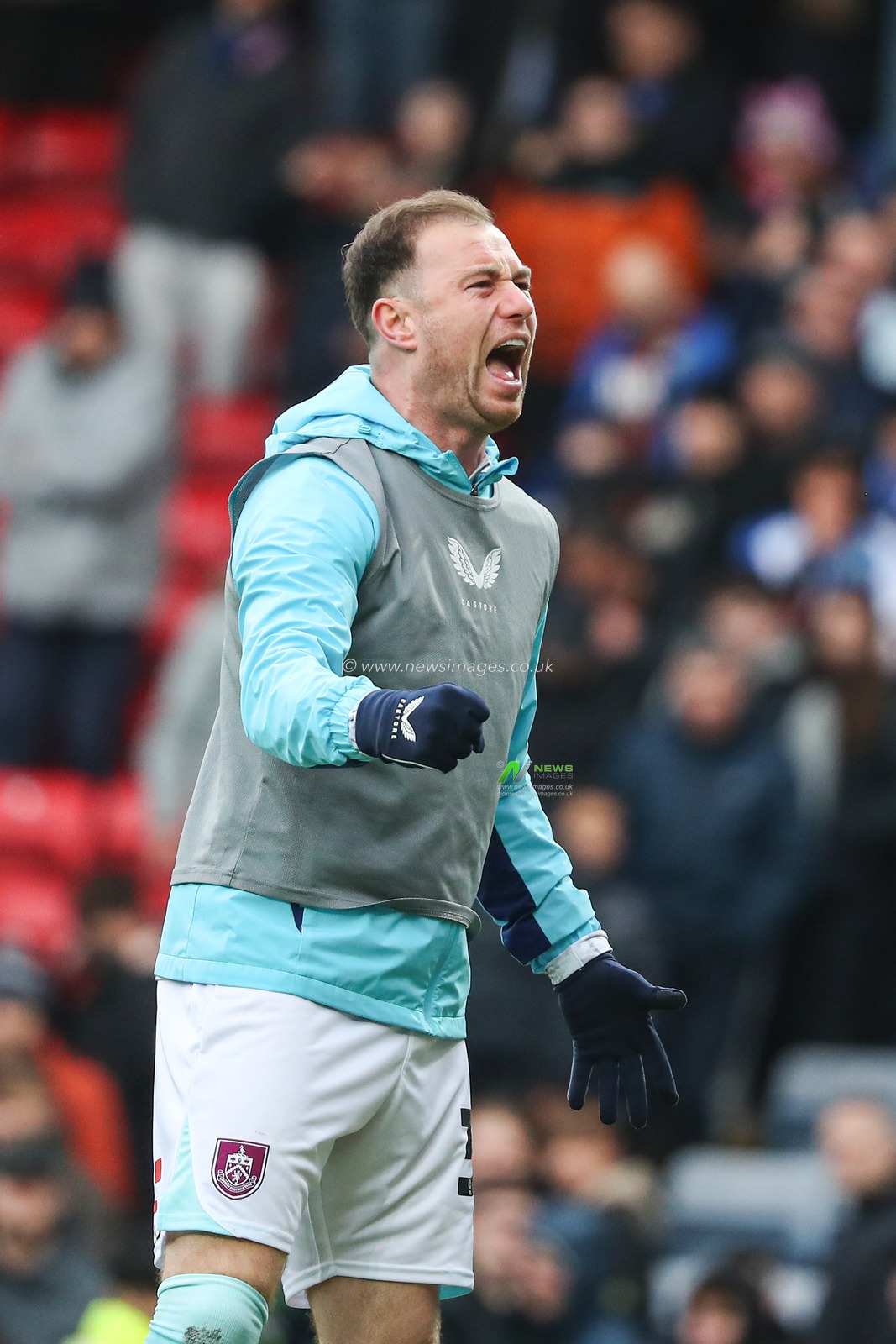 Ashley Barnes celebrating 1-0 win after the full time whistle in the Sky Bet Championship match Blackburn Rovers vs Burnley at Ewood Park, Blackburn, United Kingdom, 4th January 2025

(Photo by Jorge Horsted/News Images)