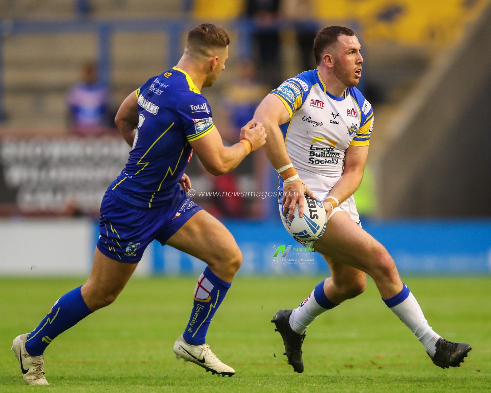 Rhyse Martin of Leeds Rhinos in action during the Betfred Super League Round 17 match Warrington Wolves vs Leeds Rhinos at Halliwell Jones Stadium, Warrington, United Kingdom, 11th July 2024

(Photo by Gareth Evans/News Images)