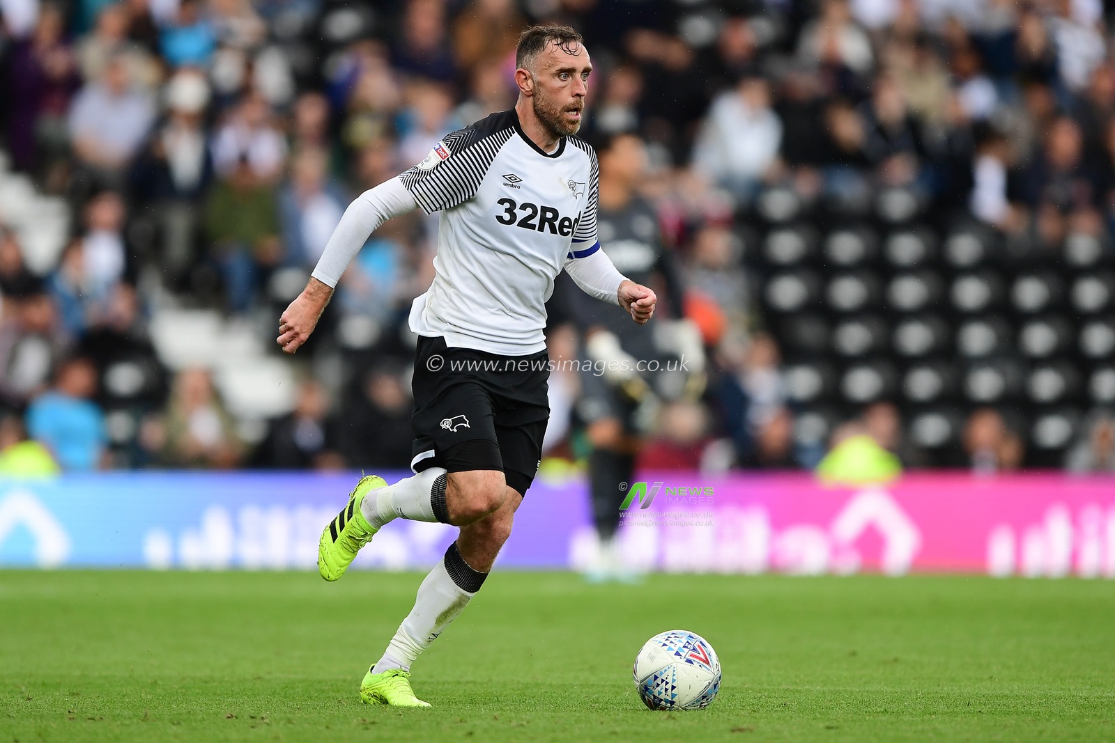 10th August 2019, Pride Park, Derby, England; Sky Bet Championship, Derby County vs Swansea City ; Richard Keogh (6) of Derby County 

Credit: Jon Hobley/News Images 

English Football League images are subject to DataCo Licence