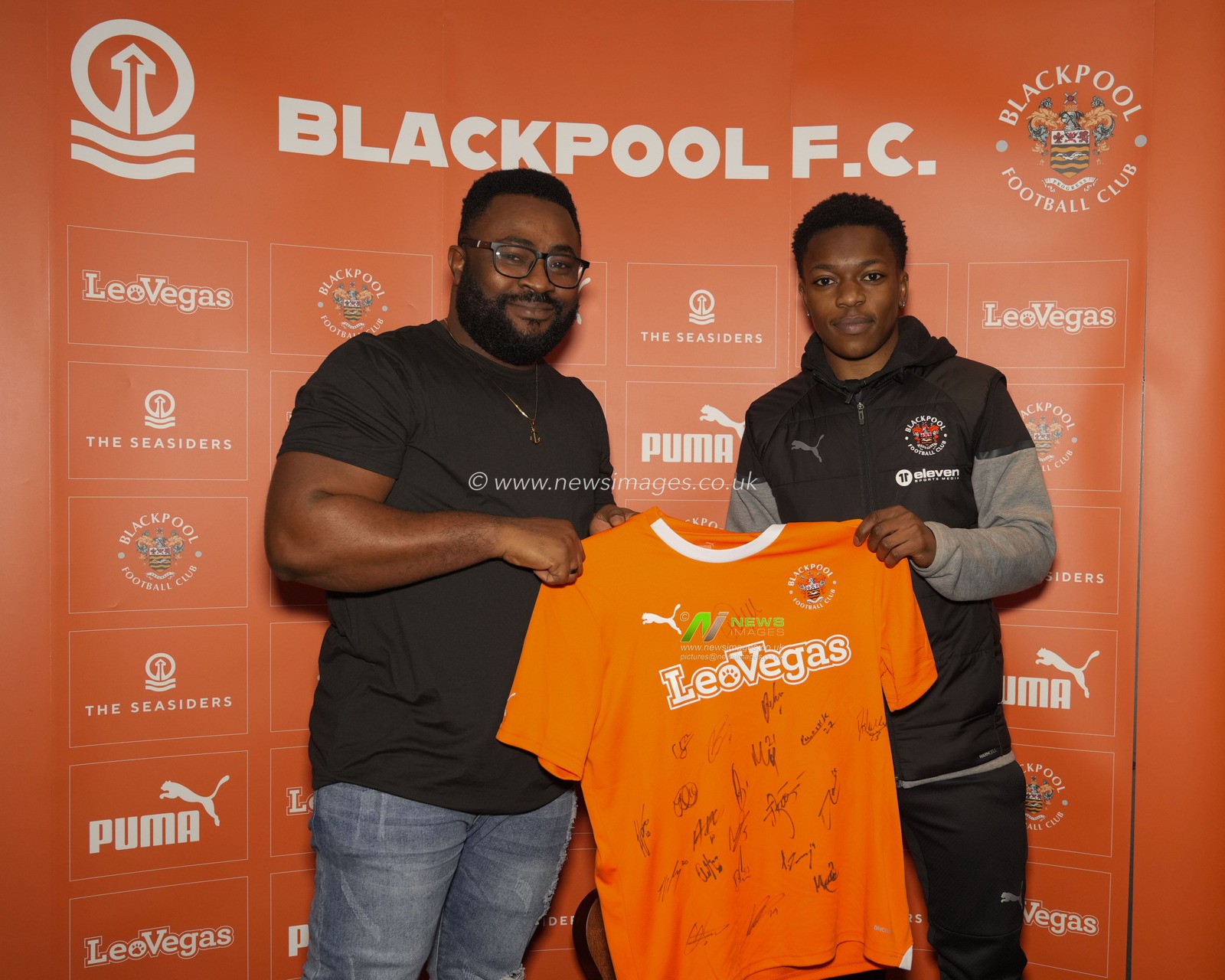 during the Sky Bet League 1 match Blackpool vs Bristol Rovers at Bloomfield Road, Blackpool, United Kingdom, 23rd December 2023

(Photo by Steve Flynn/News Images)