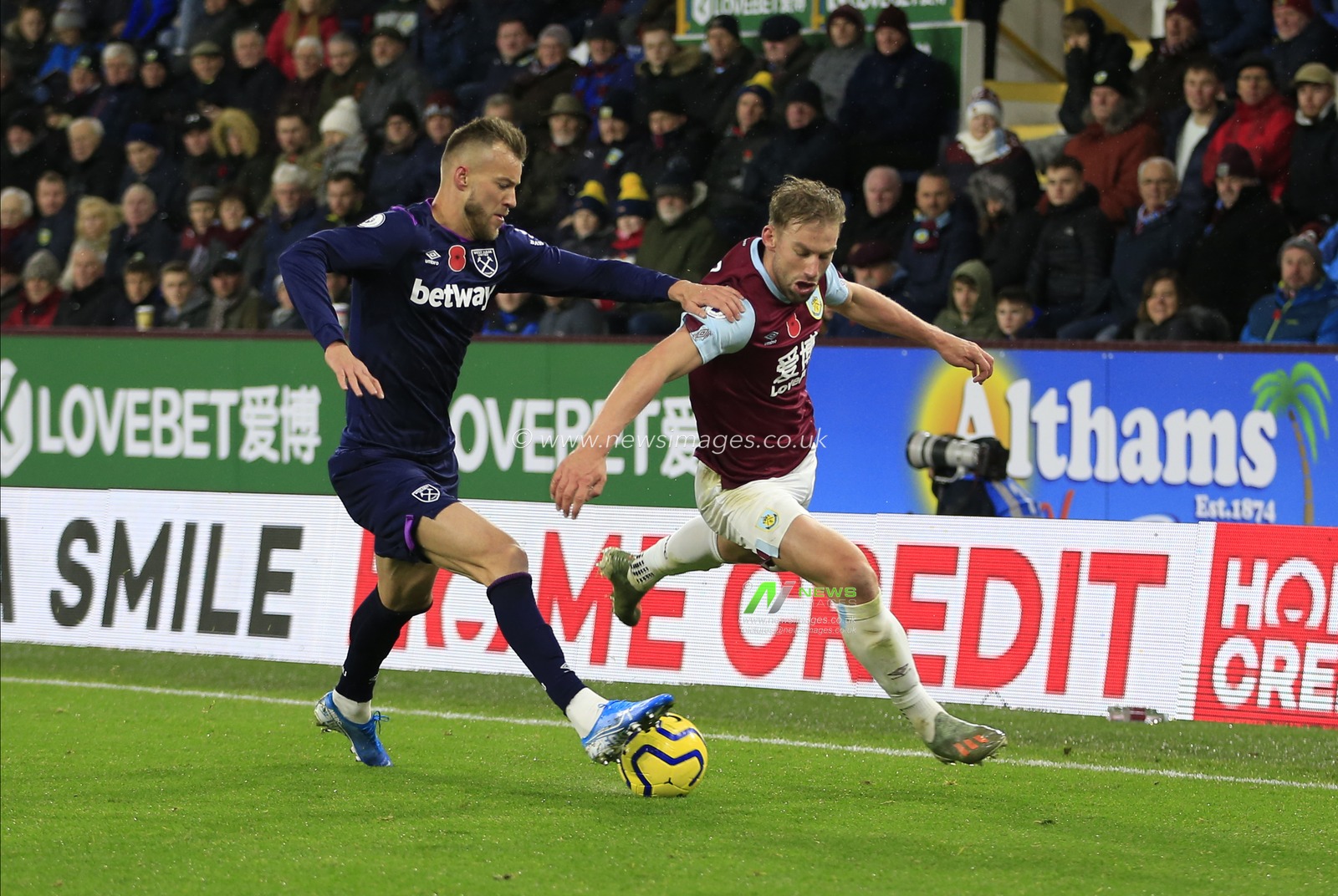 9th November 2019, Turf Moor, Burnley, England; Premier League, Burnley v West Ham United : Charlie Taylor (3) of Burnley and Andriy Yarmolenko (7) of West Ham United challenge for the ball

Credit: Conor Molloy/News Images