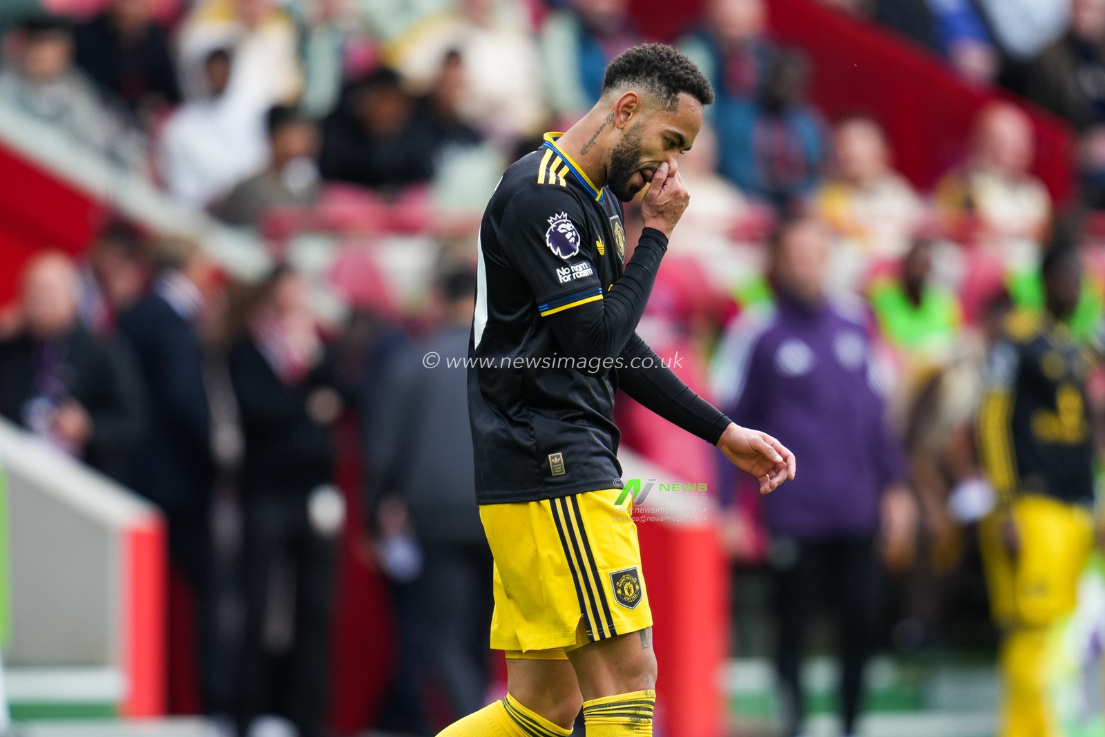 Matheus Cunha of Manchester United during the Premier League match Brentford vs Manchester United at The Gtech Community Stadium, London, United Kingdom, 27th September 2025

(Photo by Harvey Murphy/News Images)
