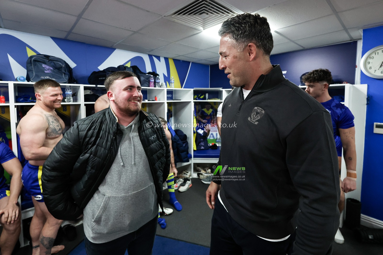 Luke Littler meets Sam Burgess Head Coach of Warrington Wolves during the Betfred Super League Round 2 match Warrington Wolves vs Catalans Dragons at Luke Littler Stadium, Warrington, United Kingdom, 21st February 2025

(Photo by Mark Cosgrove/News Images)