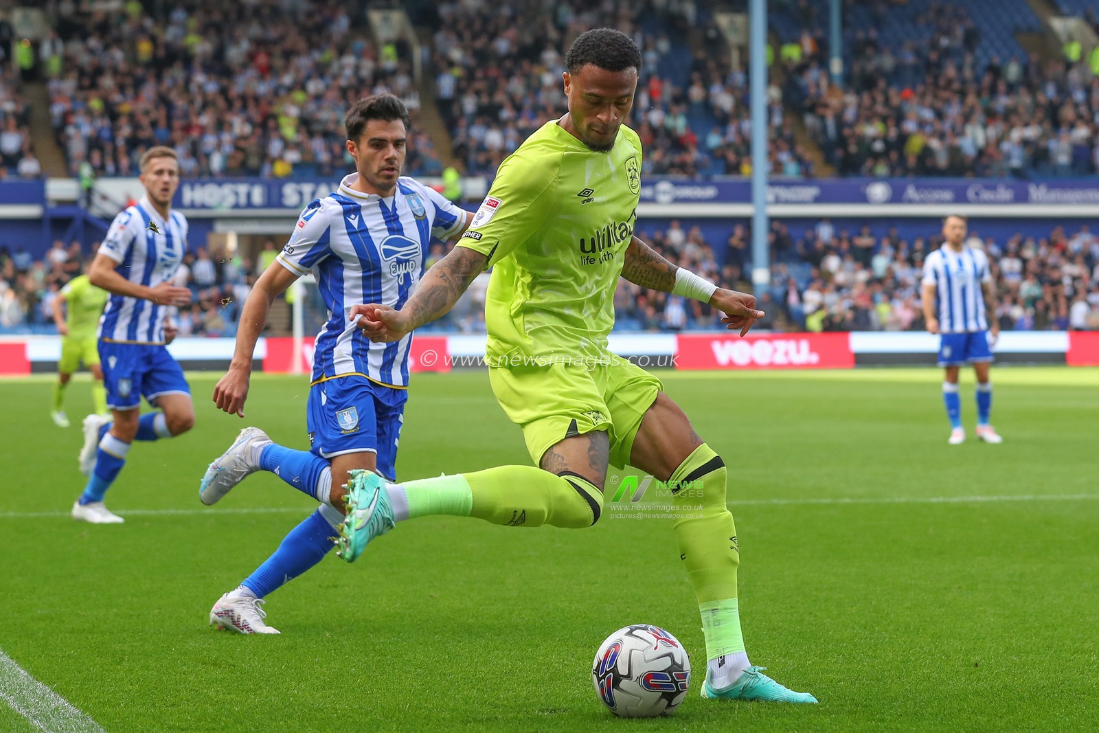 Delano Burgzorg #7 of Huddersfield Town in action during the Sky Bet Championship match Sheffield Wednesday vs Huddersfield Town at Hillsborough, Sheffield, United Kingdom, 7th October 2023

(Photo by Gareth Evans/News Images)