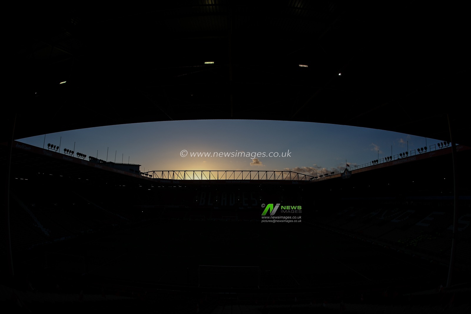 The sun creates a silhouette of Bramall Lane during the Sky Bet Championship match Sheffield United vs Leeds United at Bramall Lane, Sheffield, United Kingdom, 24th February 2025

(Photo by Mark Cosgrove/News Images)