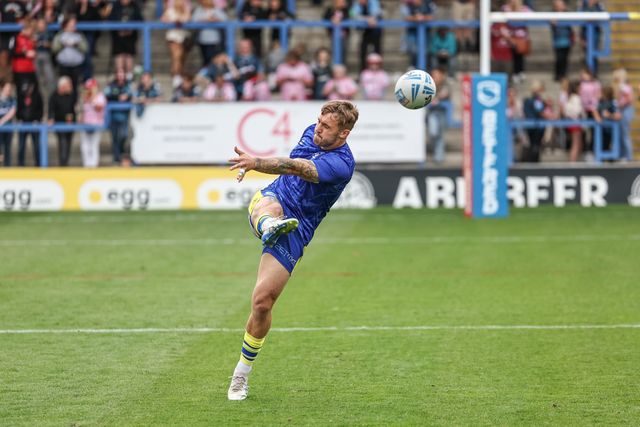 Sam Powell of Warrington Wolves in the pre-game warm up during the Betfred Super League Round 25 match Warrington Wolves vs Leigh Leopards at Halliwell Jones Stadium, Warrington, United Kingdom, 6th September 2025

(Photo by Mark Cosgrove/News Images)