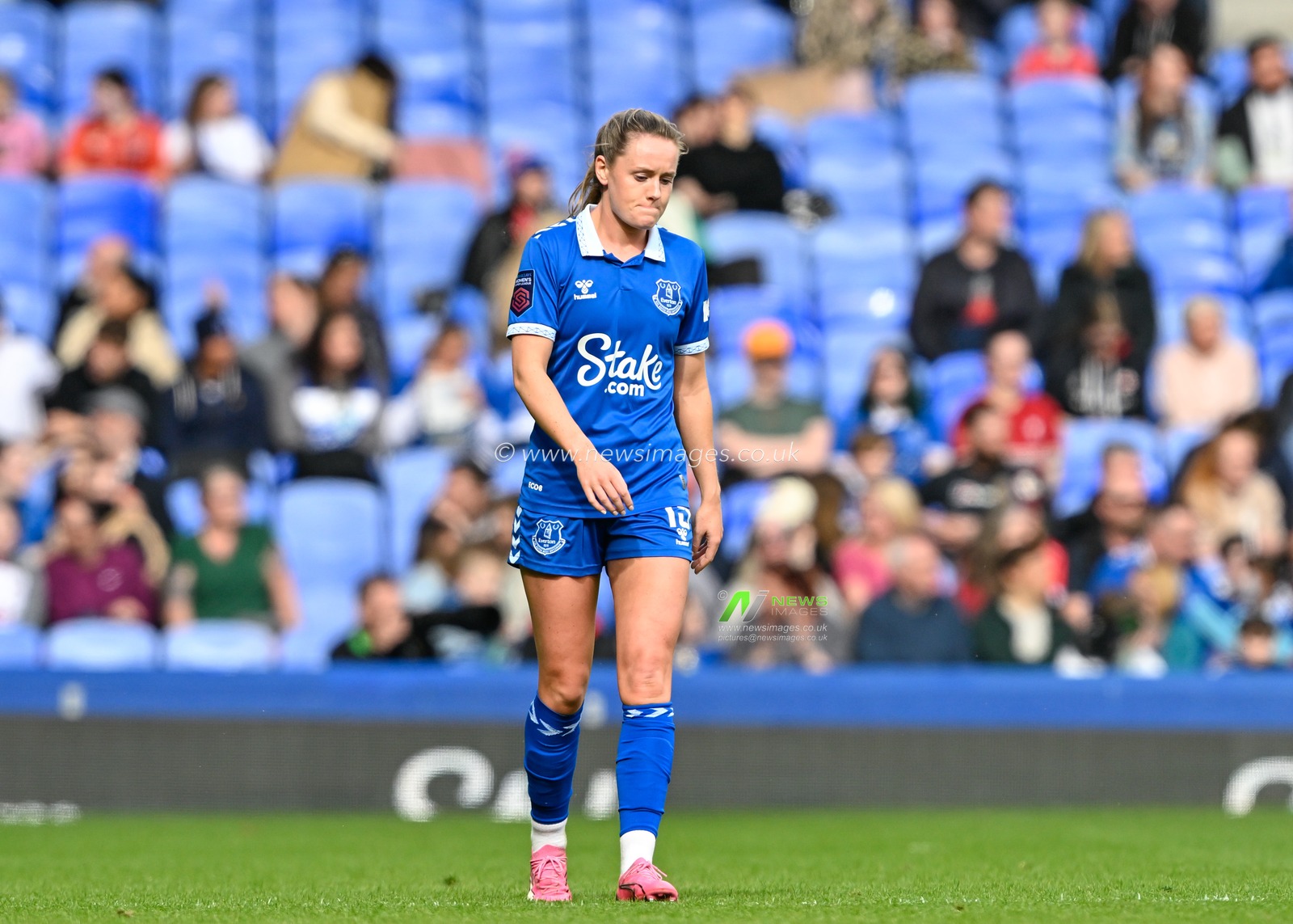 Heather Payne of Everton Women reacts, during The FA Women's Super League match Everton Women vs Liverpool Women at Goodison Park, Liverpool, United Kingdom, 24th March 2024

(Photo by Cody Froggatt/News Images)