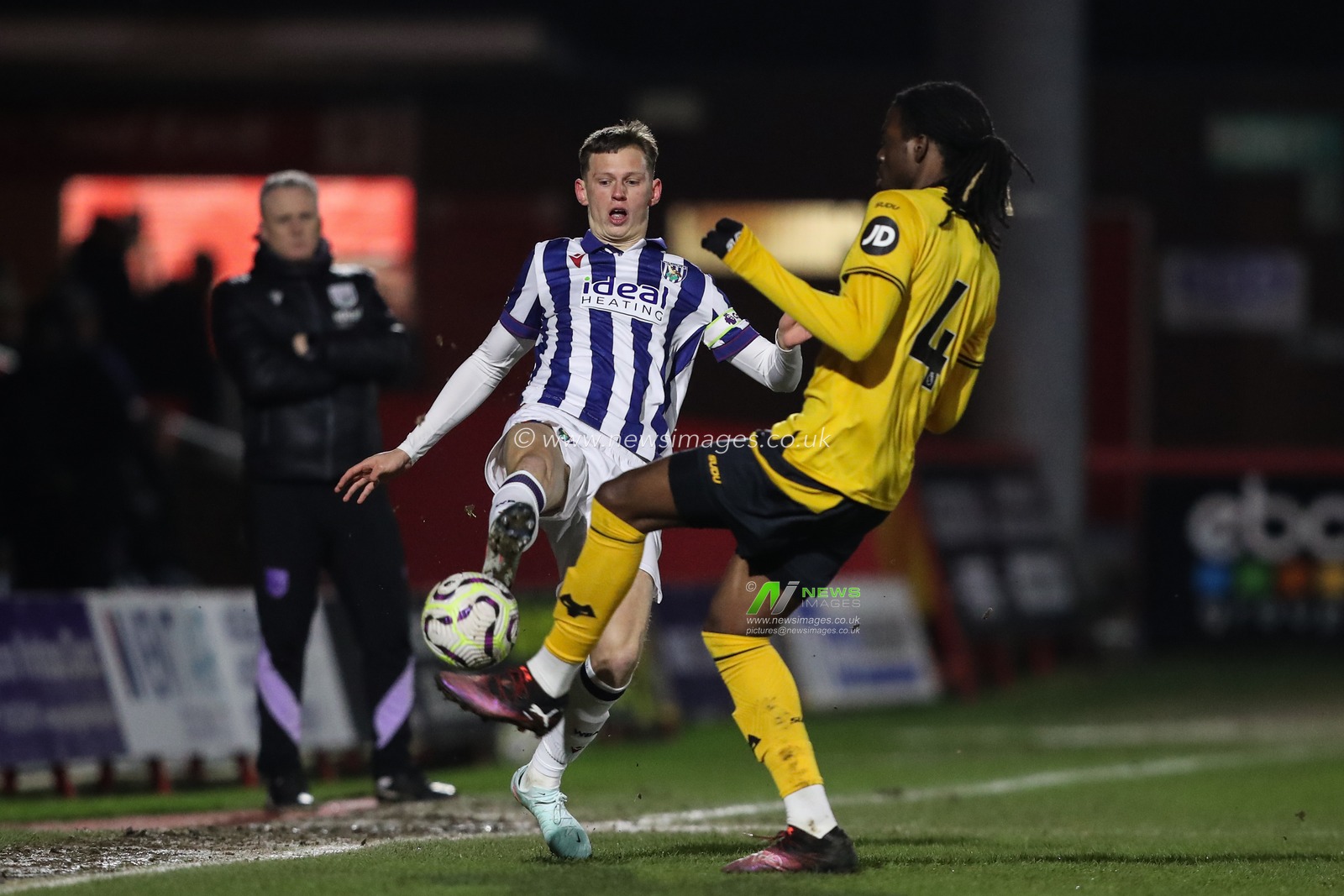 Reece Hall of West Bromwich Albion is tackled during the Premier League 2 U21's Wolverhampton Wanderers U21 v West Bromwich Albion U21 at Aggborough Stadium, Kidderminster, United Kingdom, 17th February 2025

(Photo by Gareth Evans/News Images)