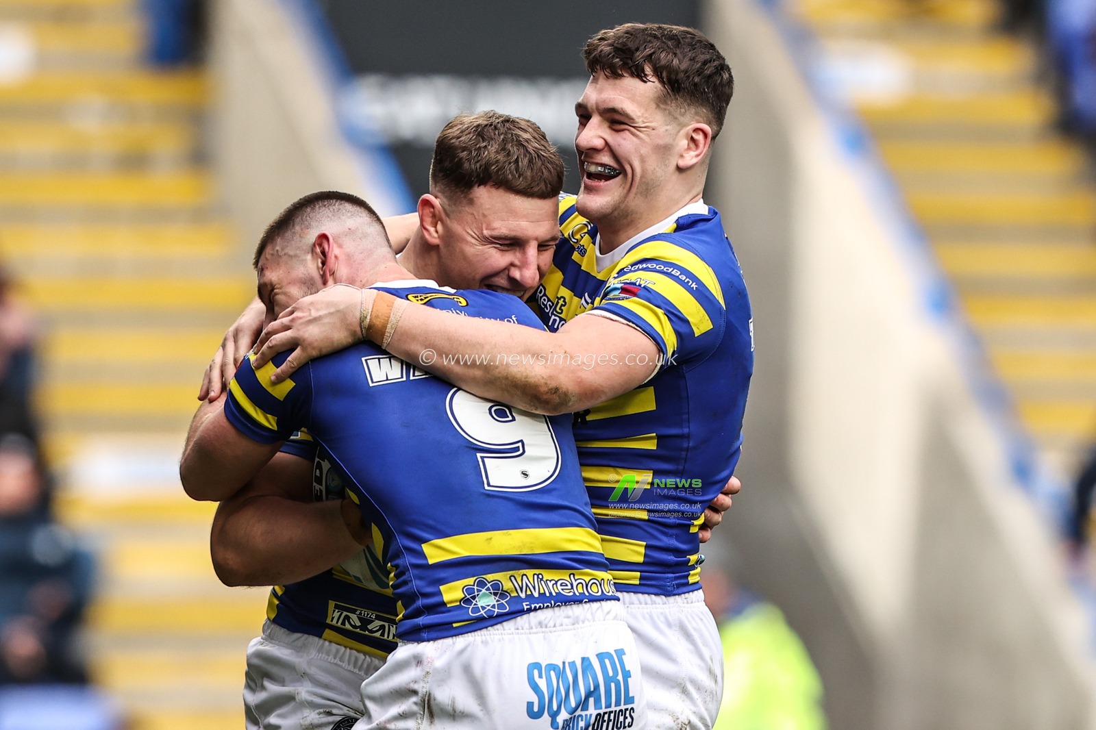 George Williams of Warrington Wolves celebrates his try during the Betfred Super League round 7 match Warrington Wolves vs Leigh Leopards at The Halliwell Jones Stadium, Warrington, United Kingdom on 04 April 2026

(Photo by Alfie Cosgrove/News Images)