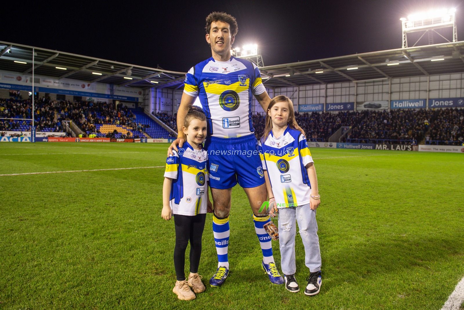 Stefan Ratchford (1) of Warrington Wolves and his children  ahead of his testimonial game