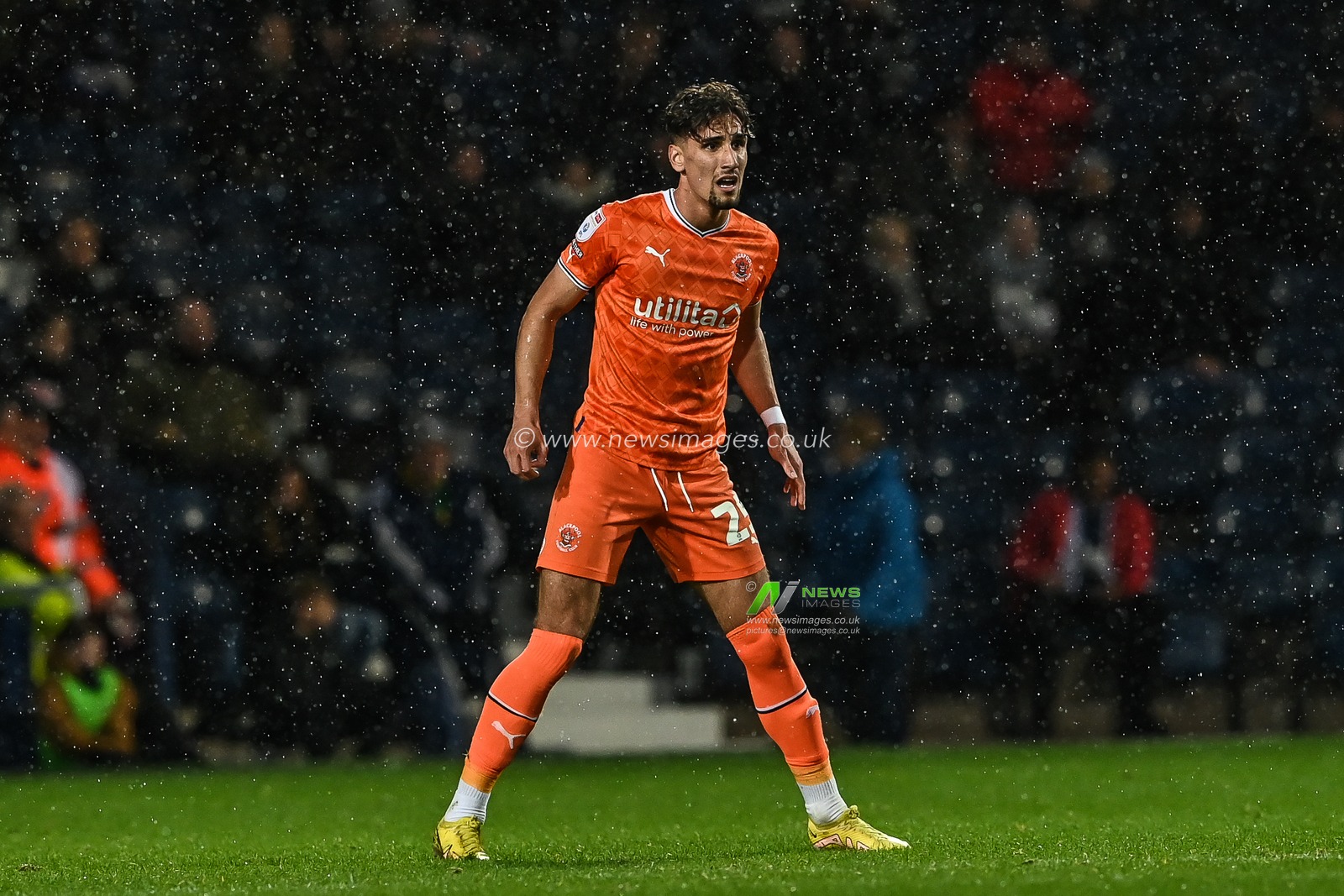 Theo Corbeanu #25 of Blackpool during the Sky Bet Championship match West Bromwich Albion vs Blackpool at The Hawthorns, West Bromwich, United Kingdom, 1st November 2022

(Photo by Craig Thomas/News Images)