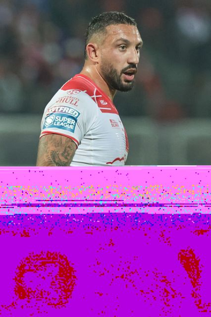 Elliot Minchella of Hull KR with the ball during the Betfred Super League Round 24 match Hull KR vs St Helens at Sewell Group Craven Park, Kingston upon Hull, United Kingdom, 29th August 2025

(Photo by Mark Cosgrove/News Images)