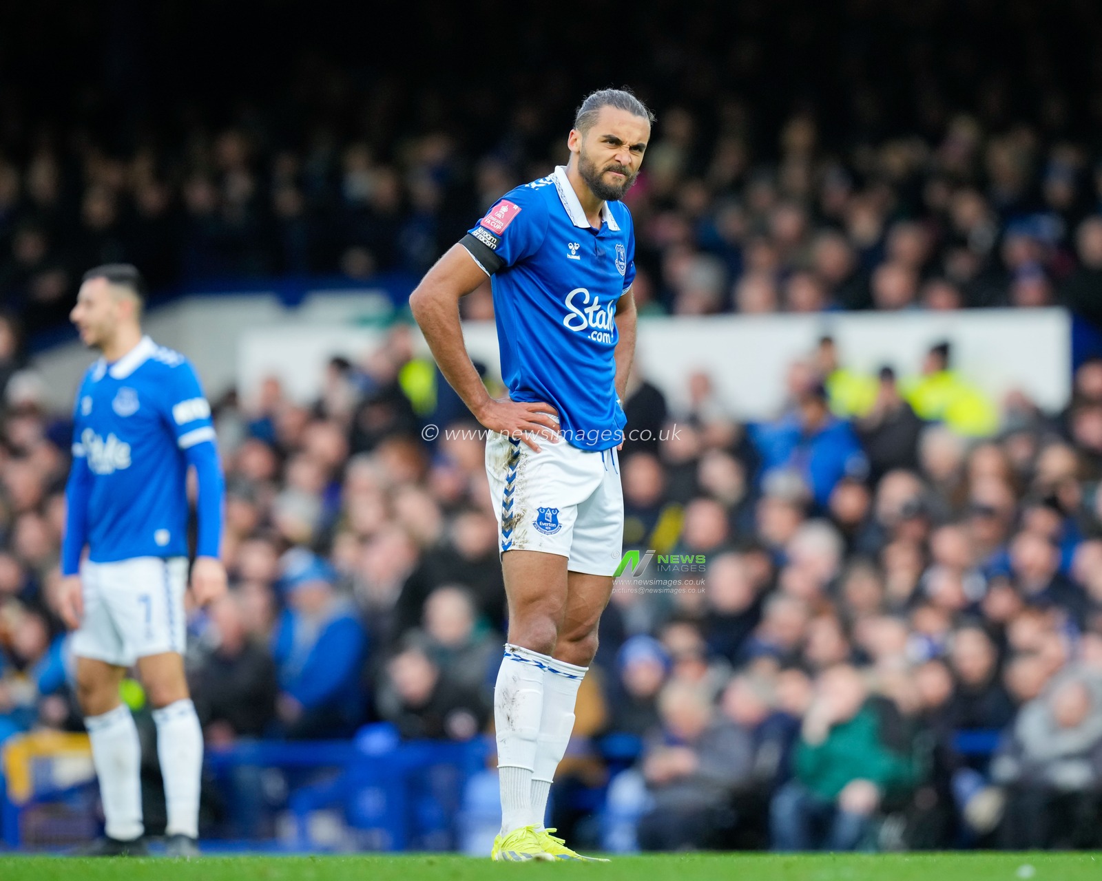 Dominic Calvert-Lewin of Everton shows his frustrations, during the Emirates FA Cup Fourth Round match Everton vs Luton Town at Goodison Park, Liverpool, United Kingdom, 27th January 2024

(Photo by Steve Flynn/News Images)