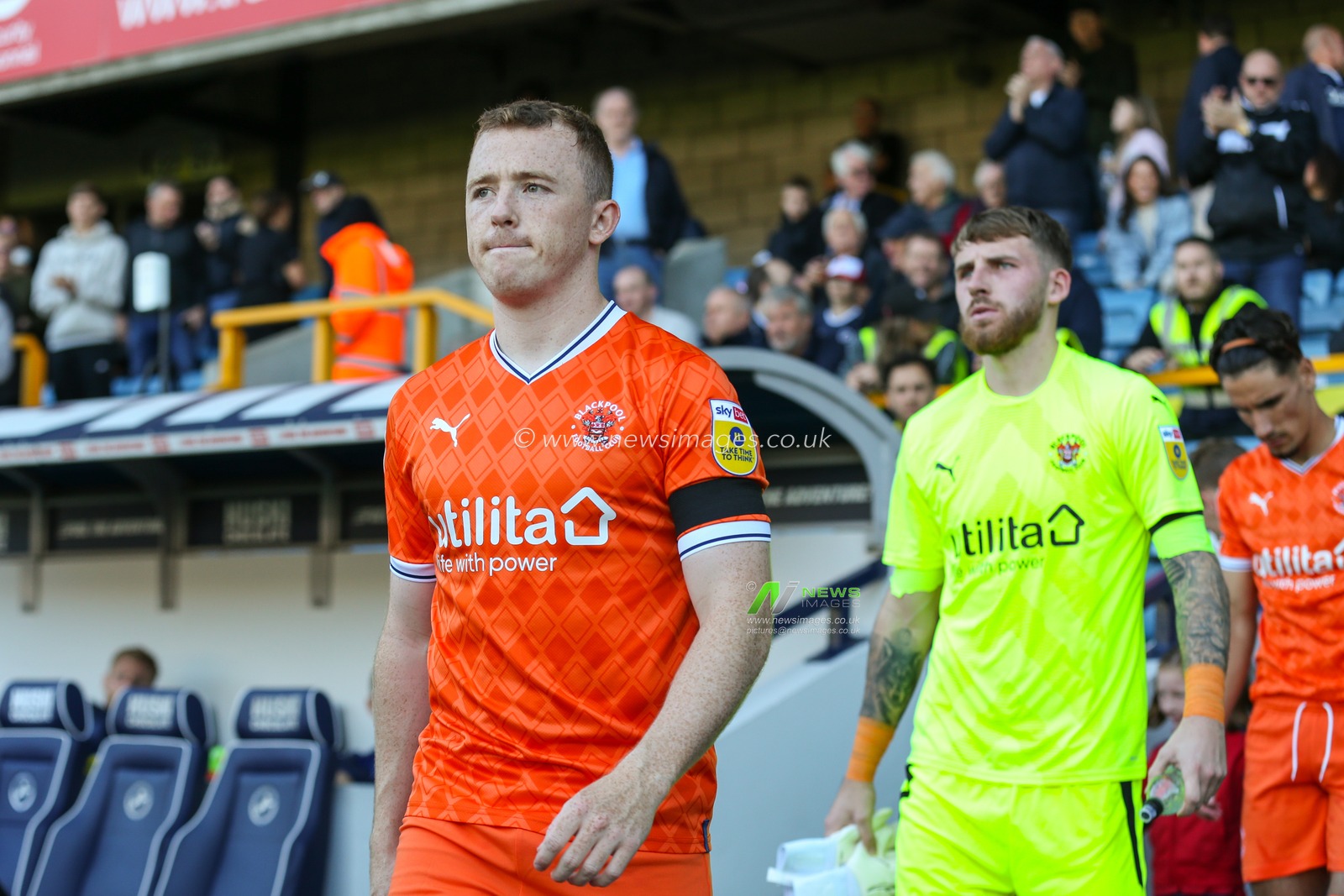 Shayne Lavery #19 of Blackpool walks onto the pitch during the Sky Bet Championship match Millwall vs Blackpool at The Den, London, United Kingdom, 17th September 2022

(Photo by Arron Gent/News Images)