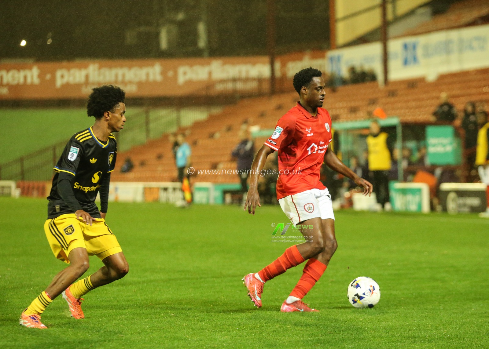 Nathanael Ogbeta of Barnsley in action during the The Vertu Trophy Group D match Barnsley vs Manchester United U21 at Oakwell, Barnsley, United Kingdom, 21st October 2025

(Photo by Richard Bierton/News Images)