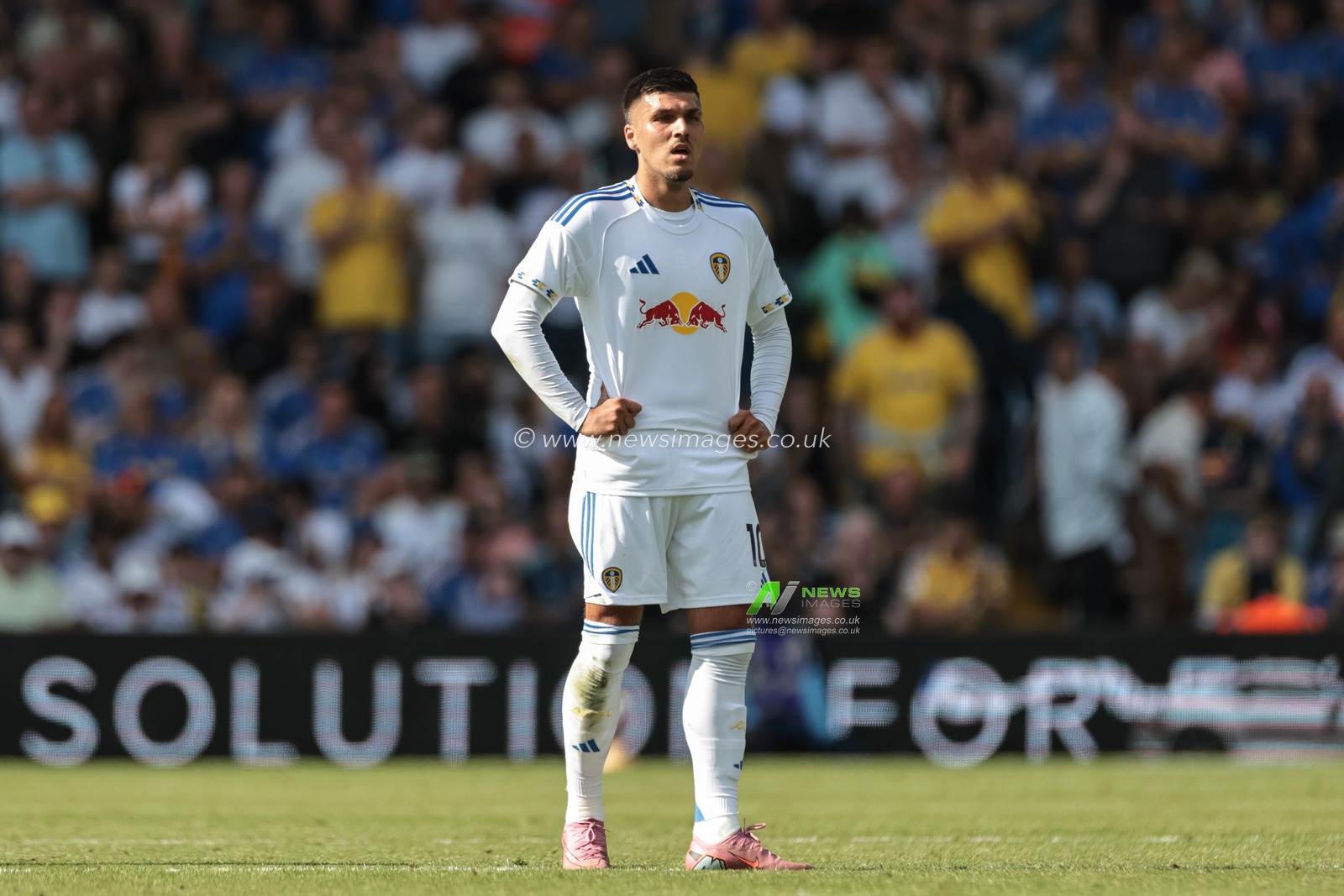 Joël Piroe of Leeds United during the Pre-season friendly match Leeds United vs Villarreal at Elland Road, Leeds, United Kingdom, 2nd August 2025

(Photo by Mark Cosgrove/News Images)