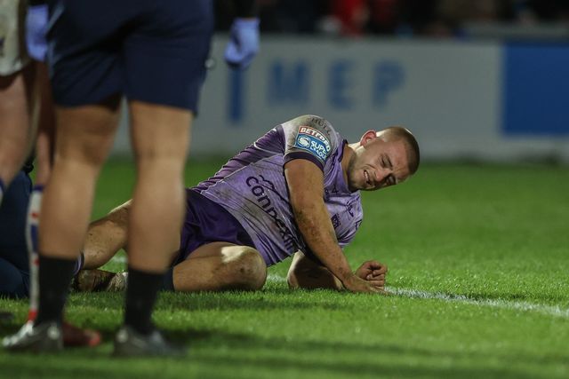 Betfred Super League Round 2 Wakefield Trinity v Hull KR