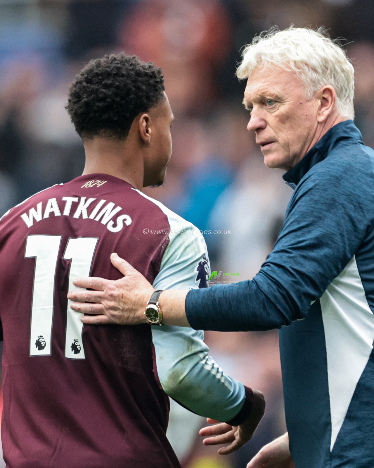 Ollie Watkins of Aston Villa shakes hands with David Moyes manager of Everton after the Premier League match Everton vs Aston Villa at Hill Dickinson Stadium, Liverpool, United Kingdom, 13th September 2025

(Photo by Mark Cosgrove/News Images)