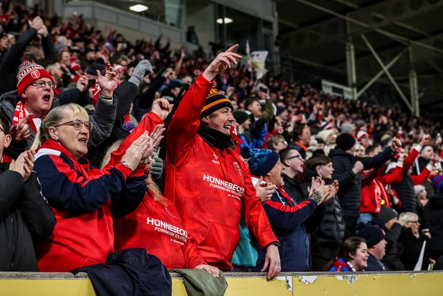 Hull KR fans celebrate a try from Tom Amone of Hull KR during the World Club Challenge 2026 match Hull KR vs Brisbane Broncos at MKM Stadium, Hull, United Kingdom on 19 February 2026

(Photo by Alfie Cosgrove/News Images)