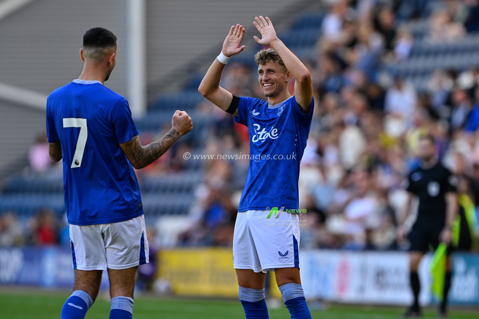 Jesper LindstrÃ¸m of Everton celebrates his goal to make it 0-3 Everton during the Pre-season friendly match Preston North End vs Everton at Deepdale, Preston, United Kingdom, 3rd August 2024

(Photo by Cody Froggatt/News Images)