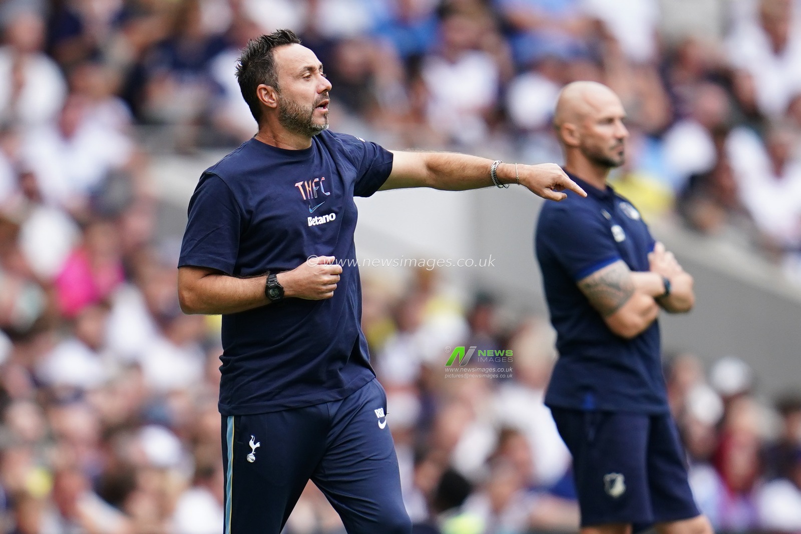 Roberto De Zerbi manager of Tottenham Hotspurduring the pre-season friendly match Tottenham Hotspur vs Hoffenheim at Tottenham Hotspur Stadium, London, United Kingdom on 15 August 2026

(Photo by Harvey Murphy/News Images)