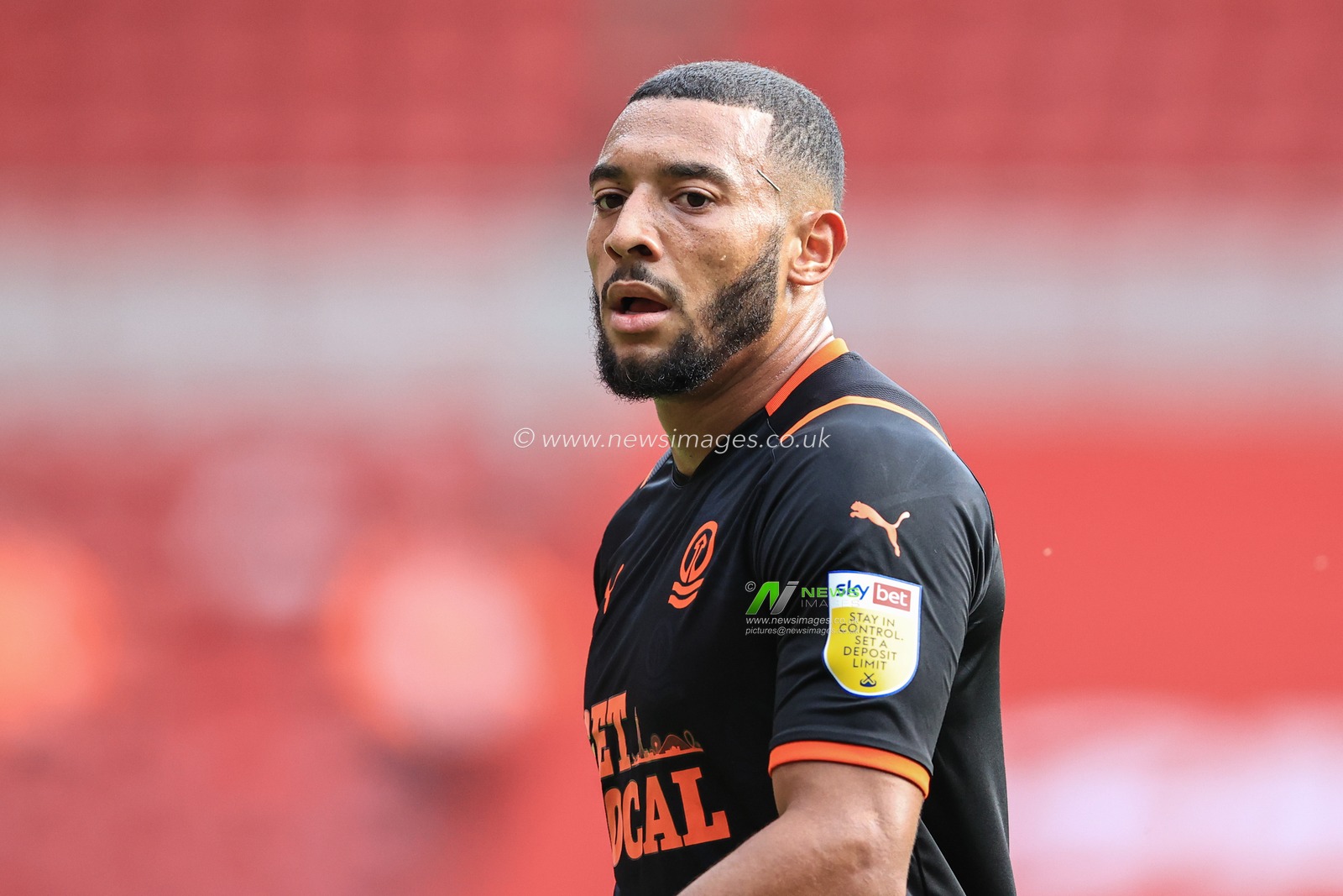 Keshi Anderson #10 of Blackpool during the game