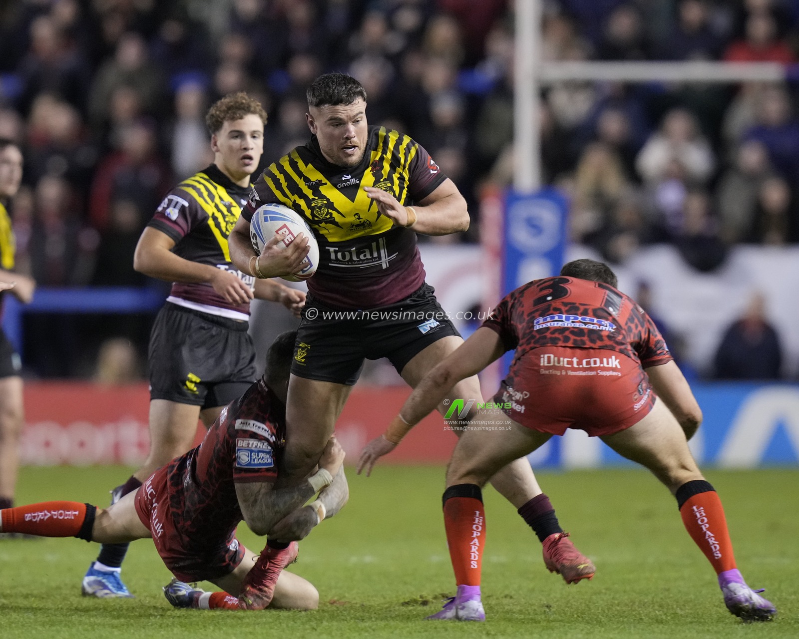 Joe Philbin of Warrington Wolves makes a break during the Rugby League Joe Philbin Testimonial match Warrington Wolves vs Leigh Leopards at Halliwell Jones Stadium, Warrington, United Kingdom, 3rd February 2024

(Photo by Steve Flynn/News Images)