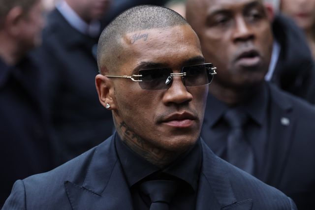 British boxer Conor Benn arrives Nigel Benn arrives during Ricky Hatton' Funeral at Manchester Cathedral, Manchester, United Kingdom, 10th October 2025

(Photo by Mark Cosgrove/News Images)