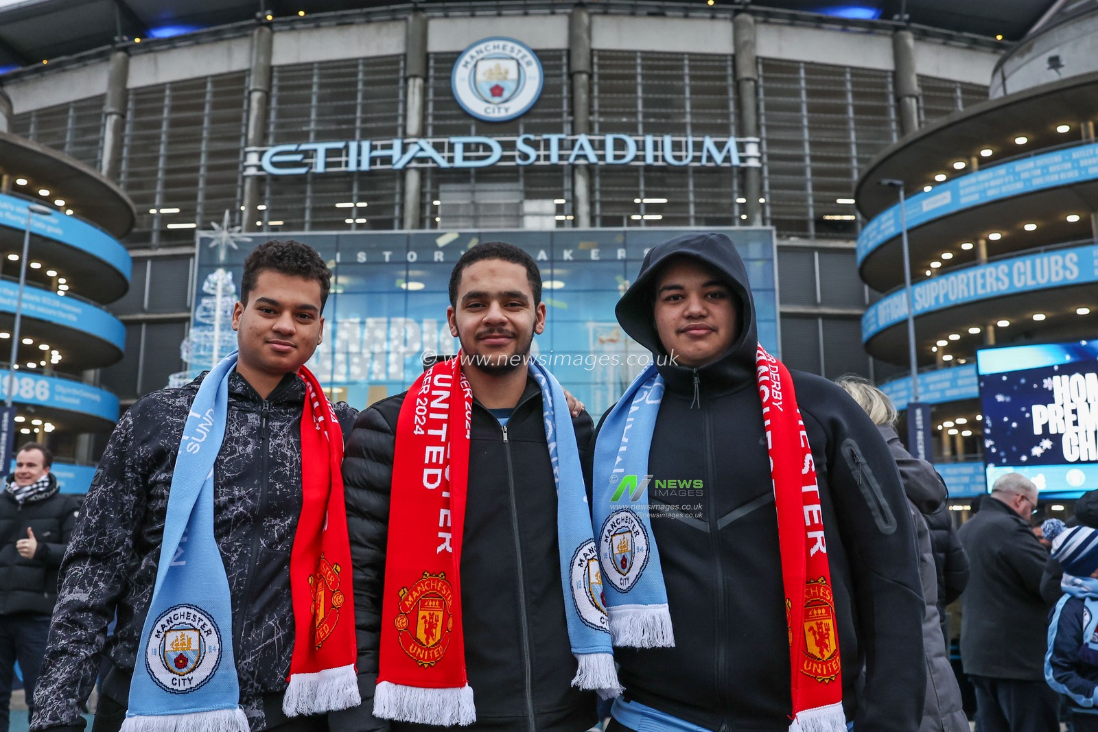 Fans begin to arrive ahead of the Premier League match Manchester City vs Manchester United at Etihad Stadium, Manchester, United Kingdom, 15th December 2024

(Photo by Mark Cosgrove/News Images)